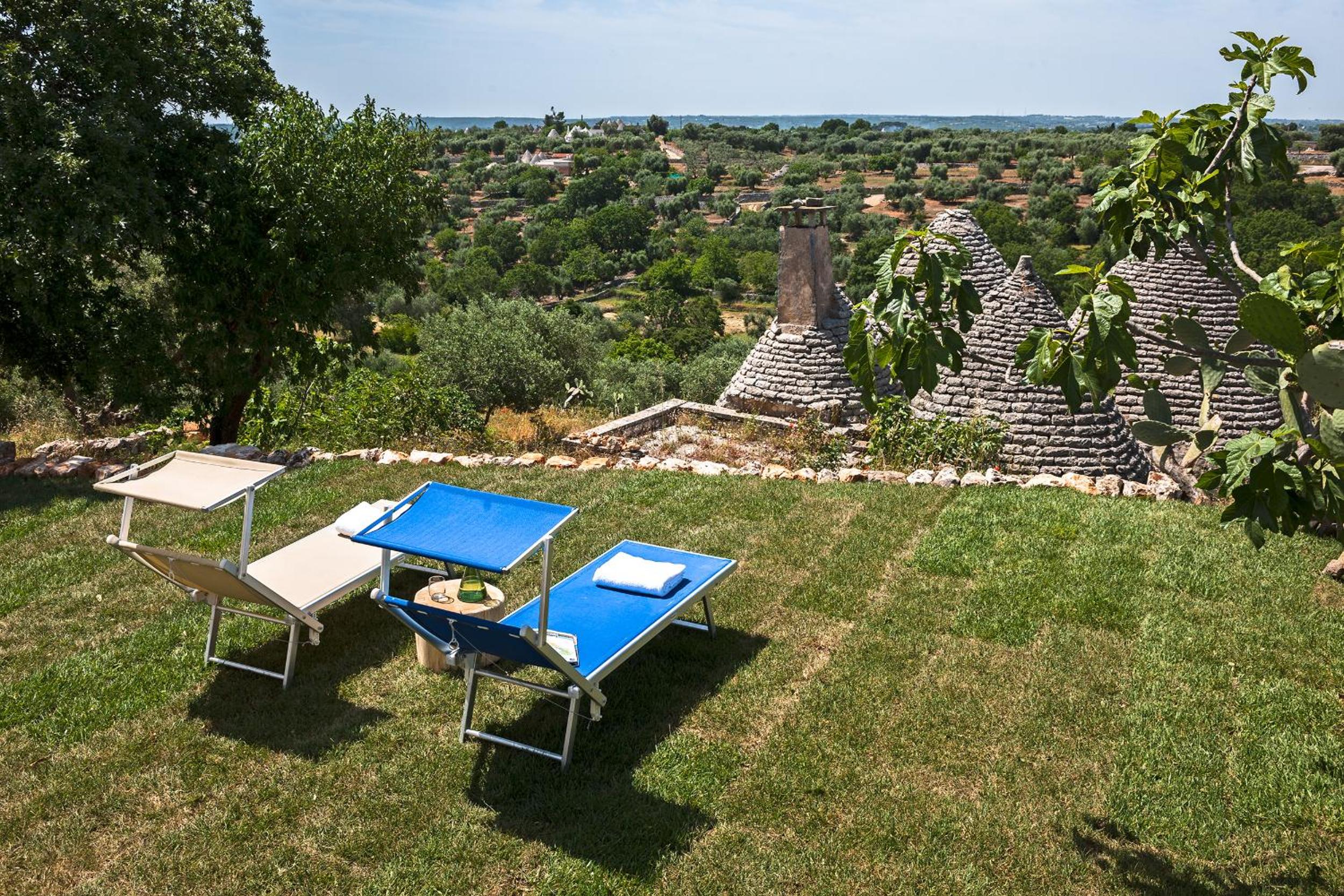 Villa Apulia with pool