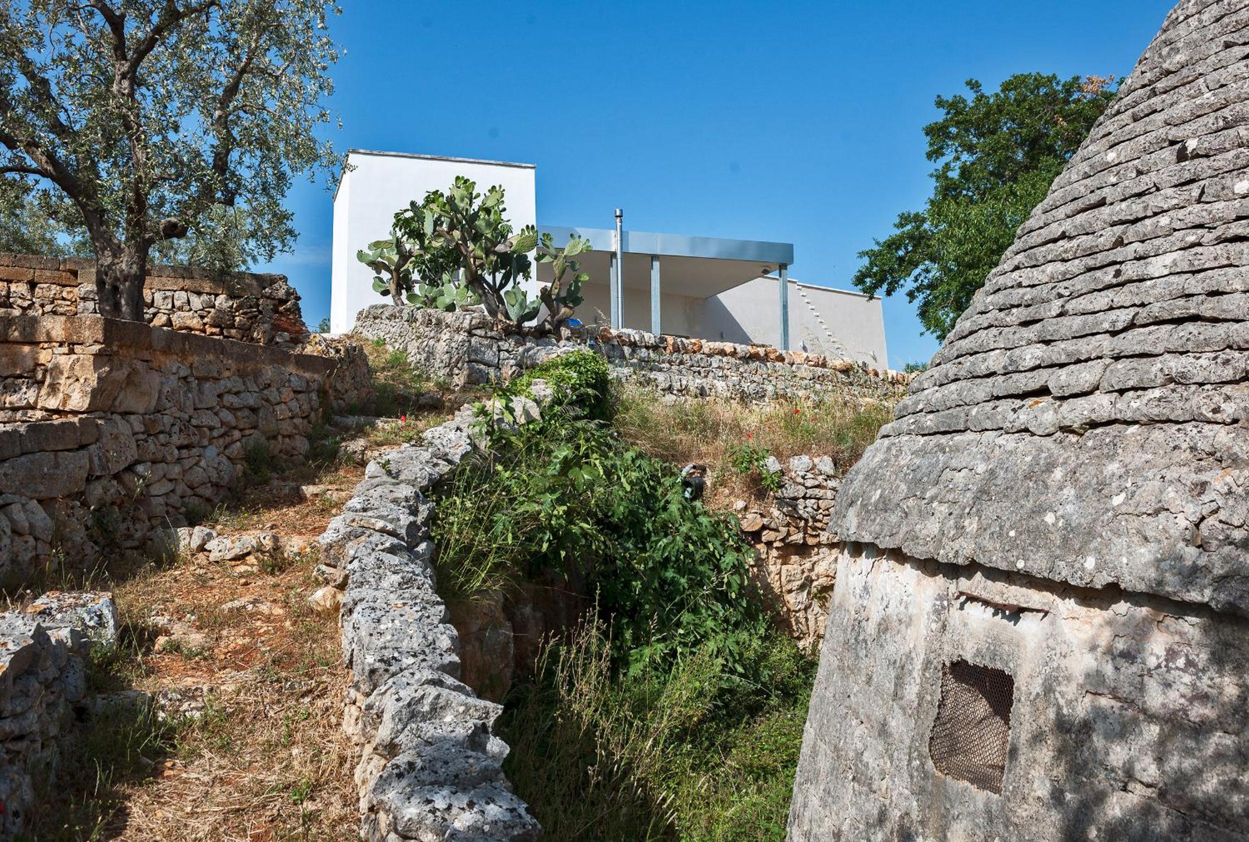 Villa Apulia with pool