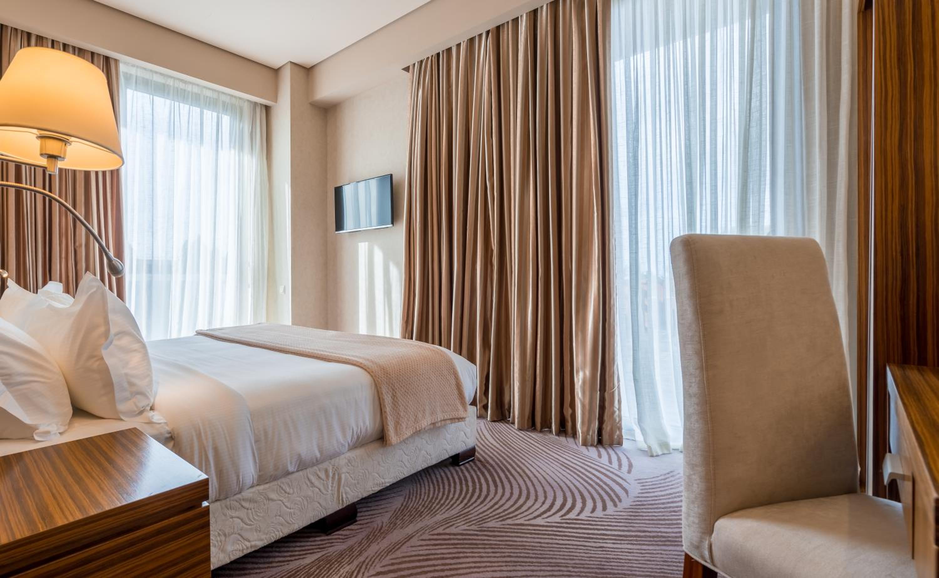 Dreamland Oasis Hotel Chakvi
