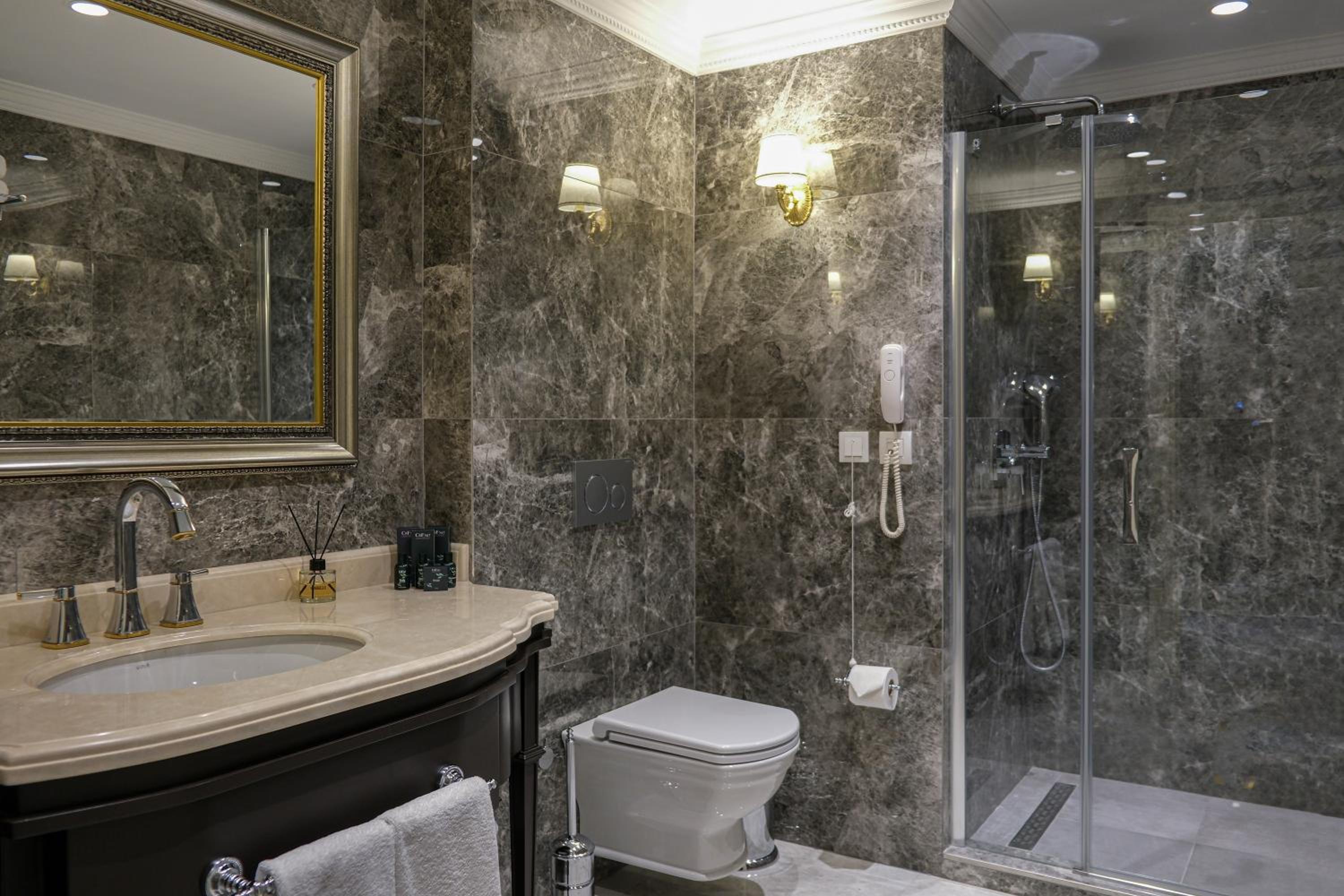 Dekalb Otel - Image 135