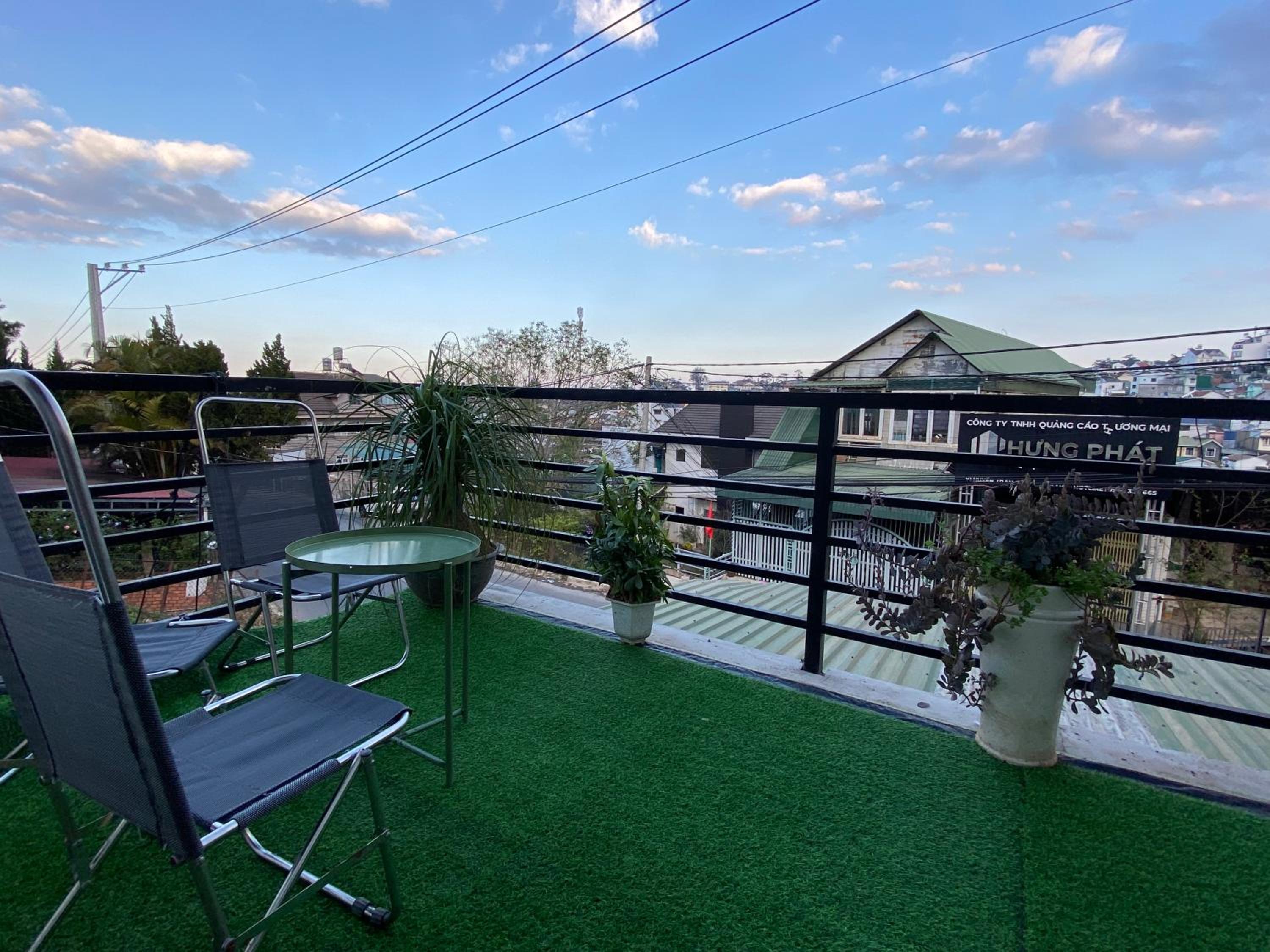 balance & terrace