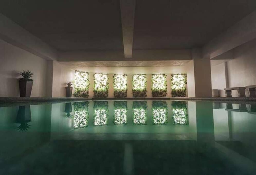 Spacious Condo in Q.C. w/ wifi,near SM North view 4
