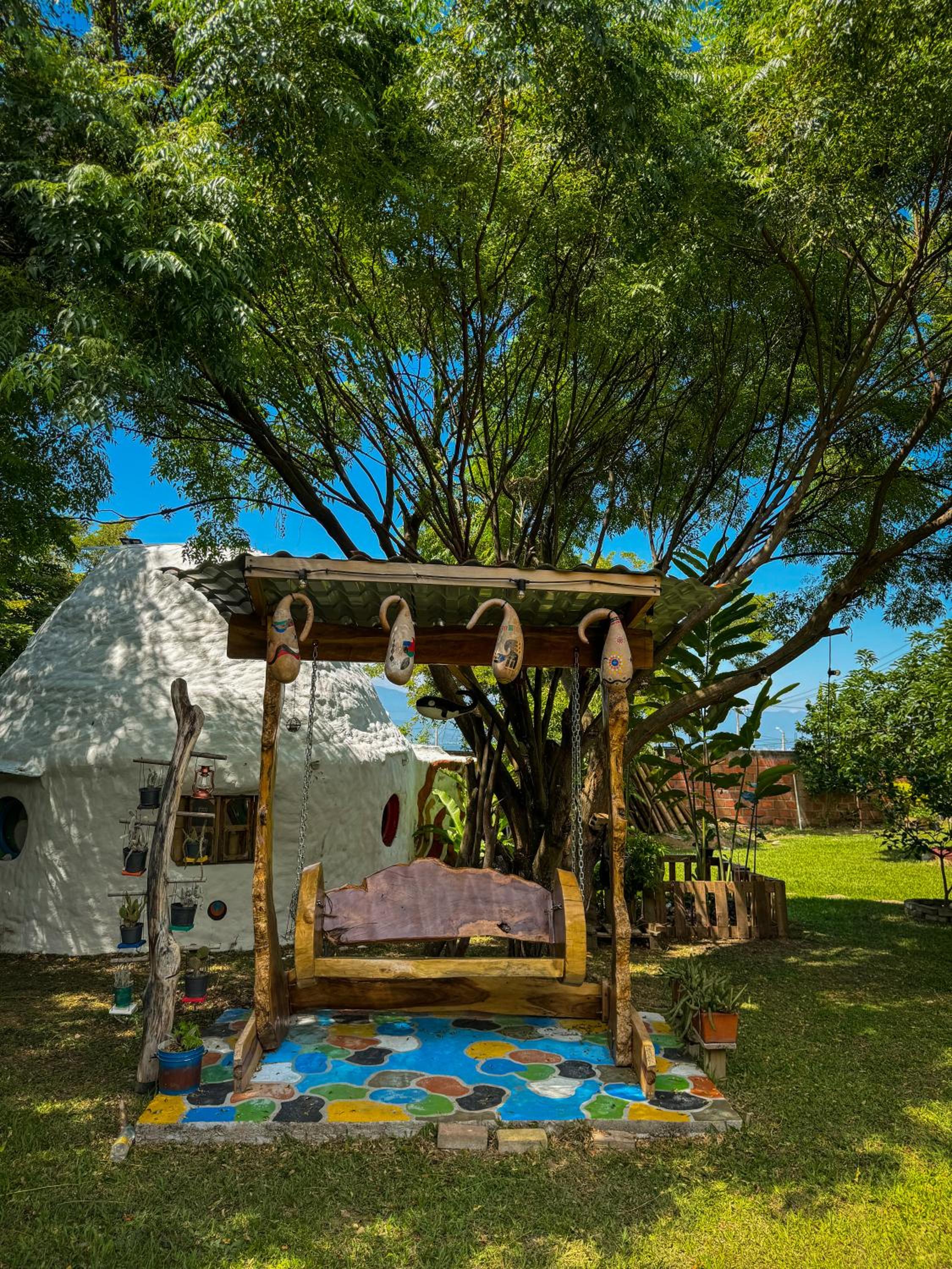La Casa de Ariel, La Ulloa