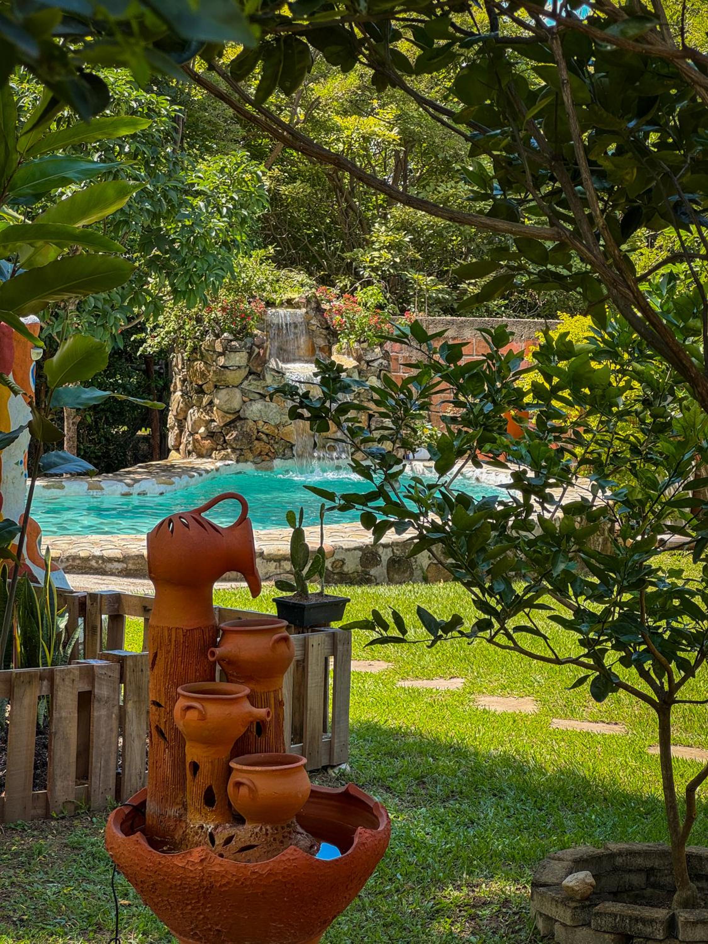 La Casa de Ariel, La Ulloa