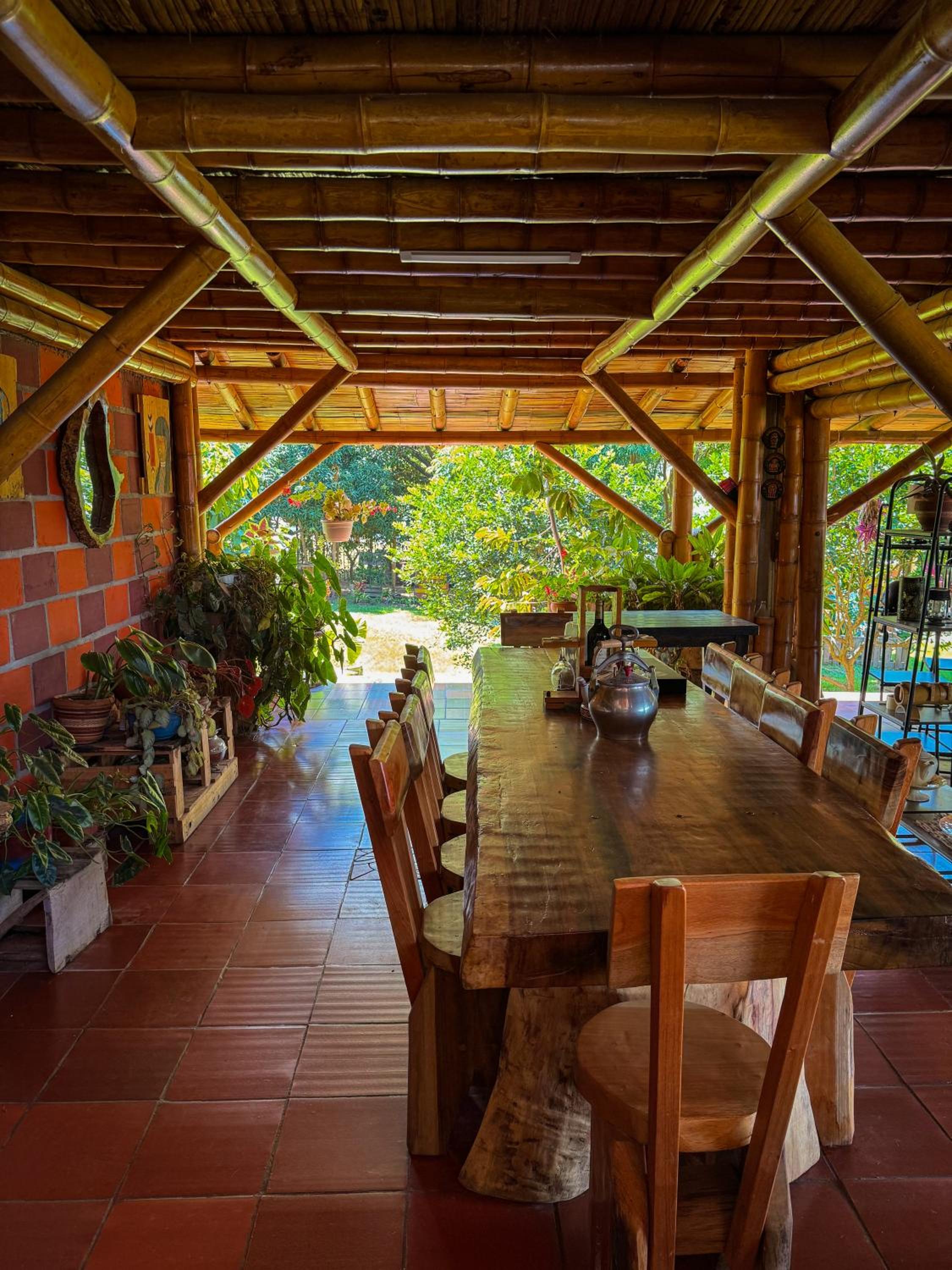 La Casa de Ariel, La Ulloa