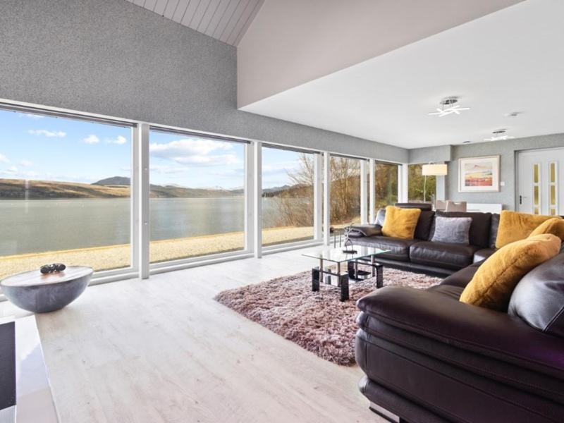 Ferrypoint House