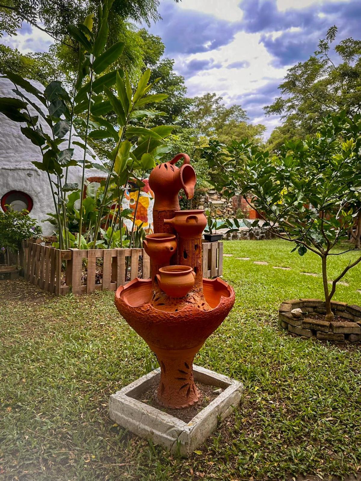 La Casa de Ariel, La Ulloa