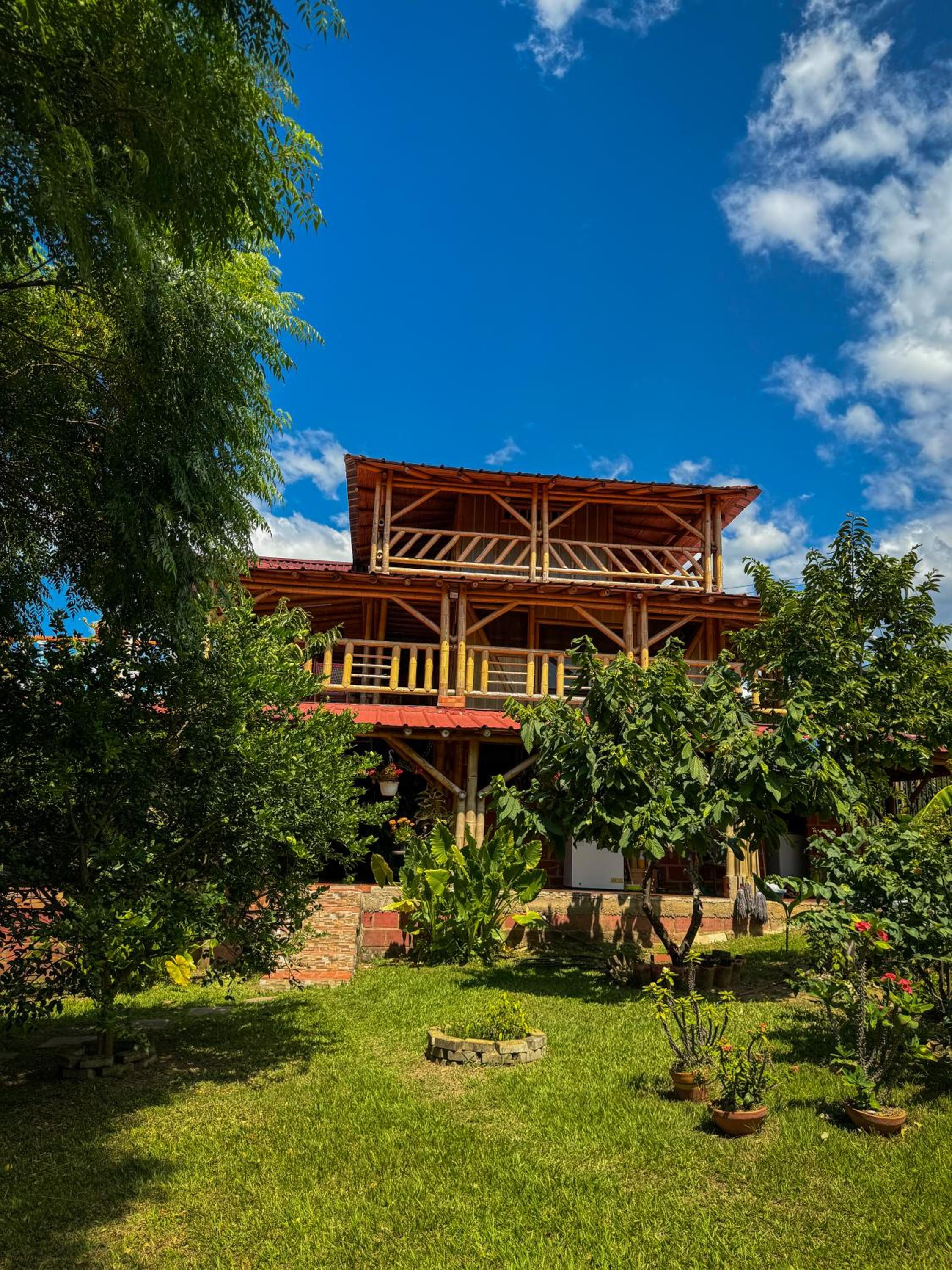 La Casa de Ariel, La Ulloa
