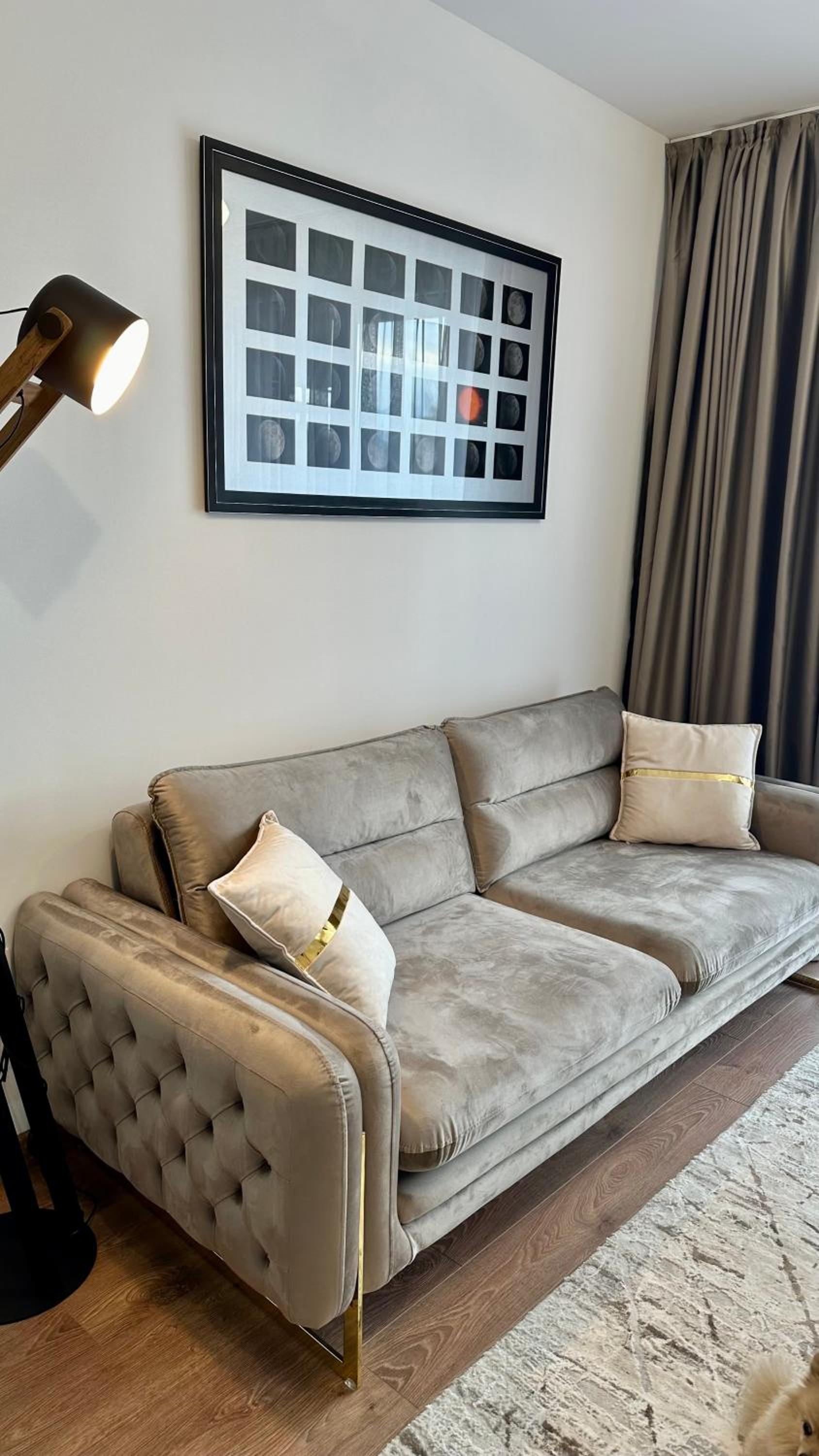 Elegant Living Ap. 2