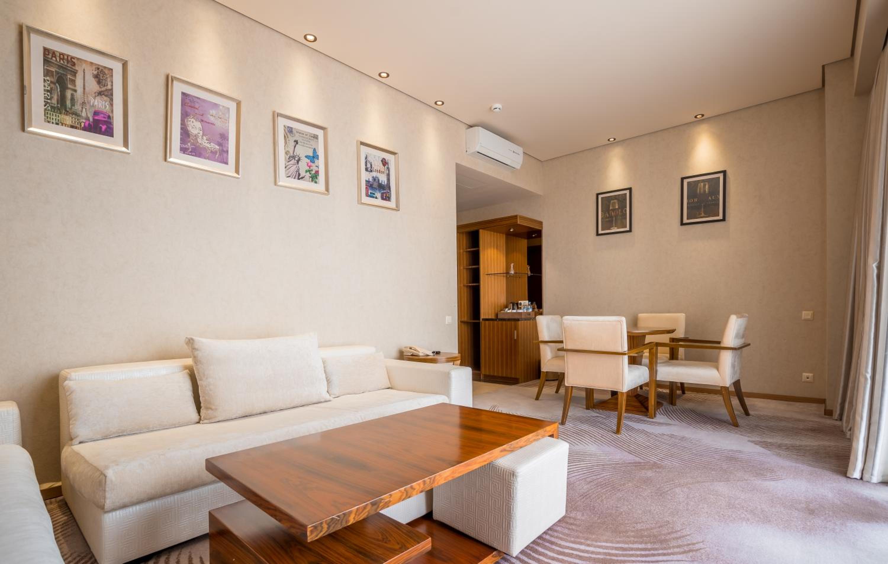 Dreamland Oasis Hotel Chakvi