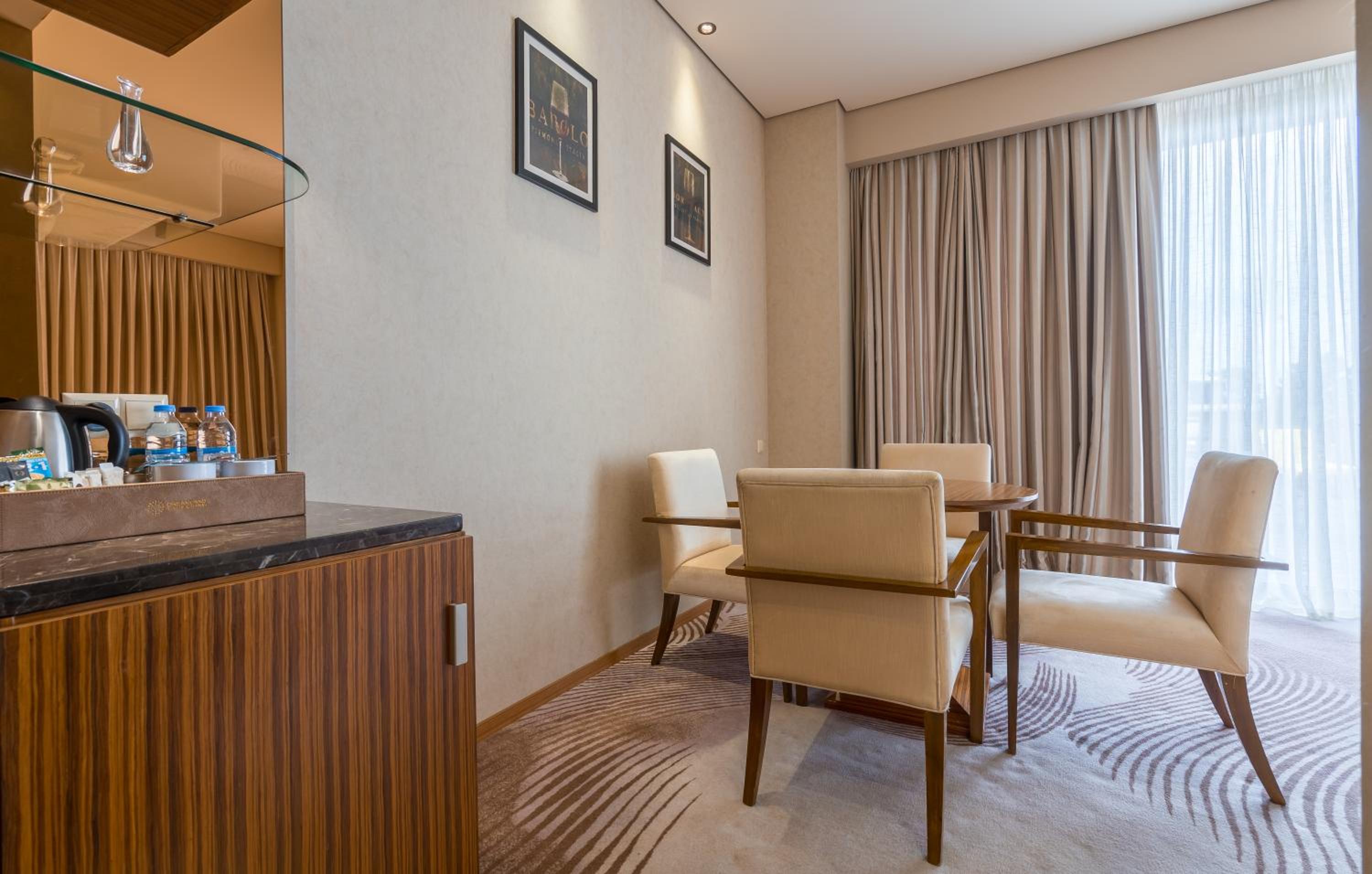 Dreamland Oasis Hotel Chakvi