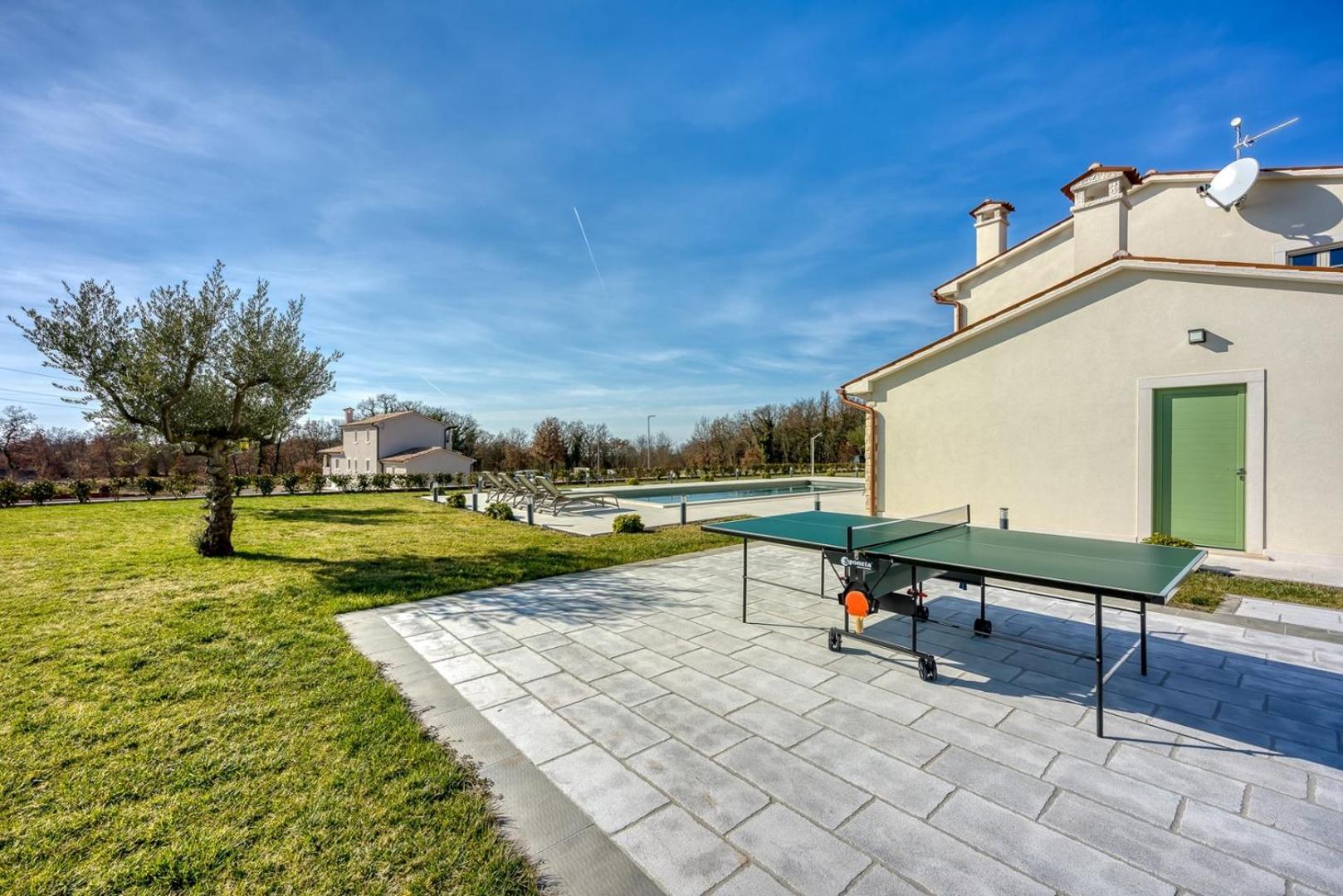 Villa Jurasi view 2