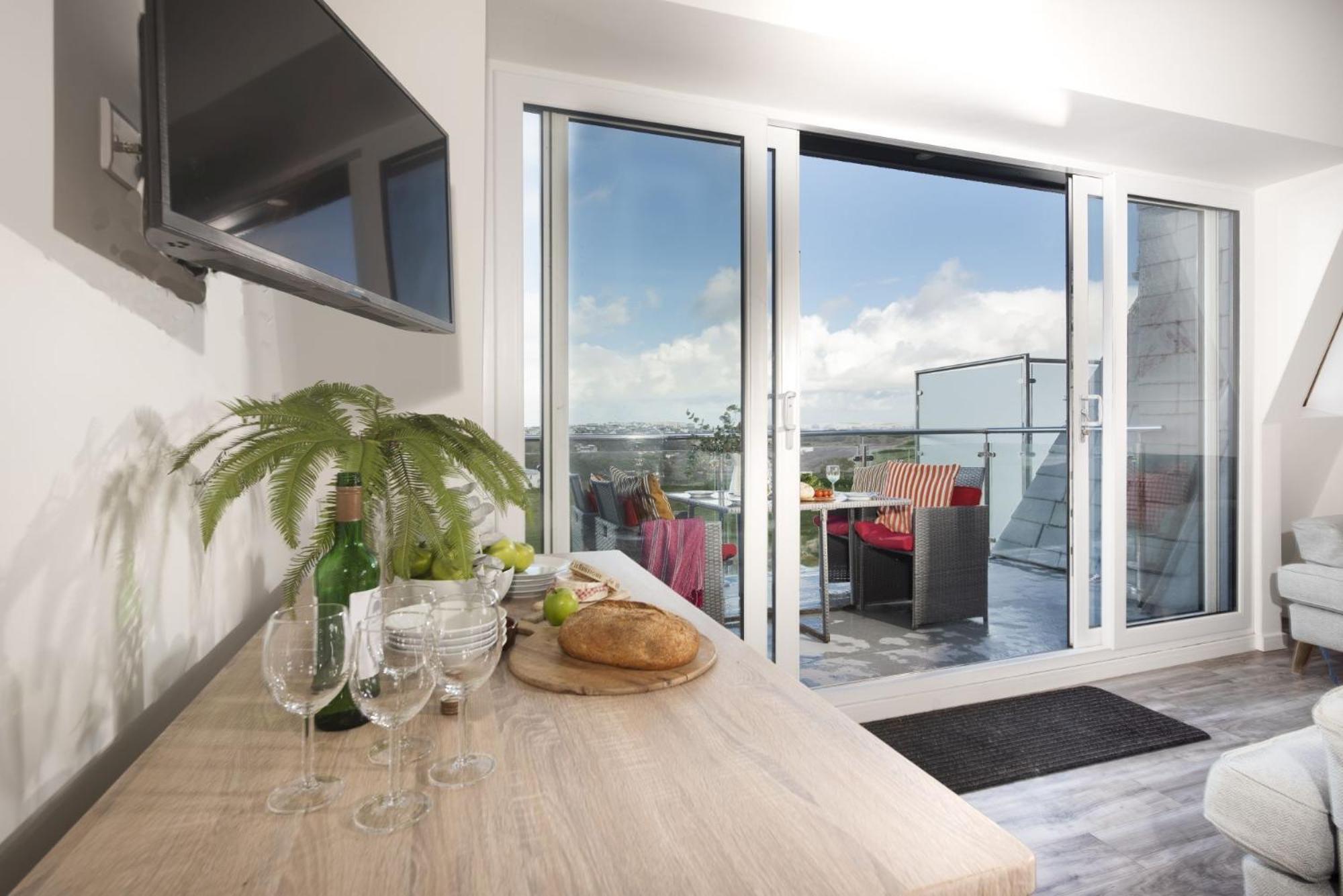 Beachview Apartment 8, Crantock,Newquay