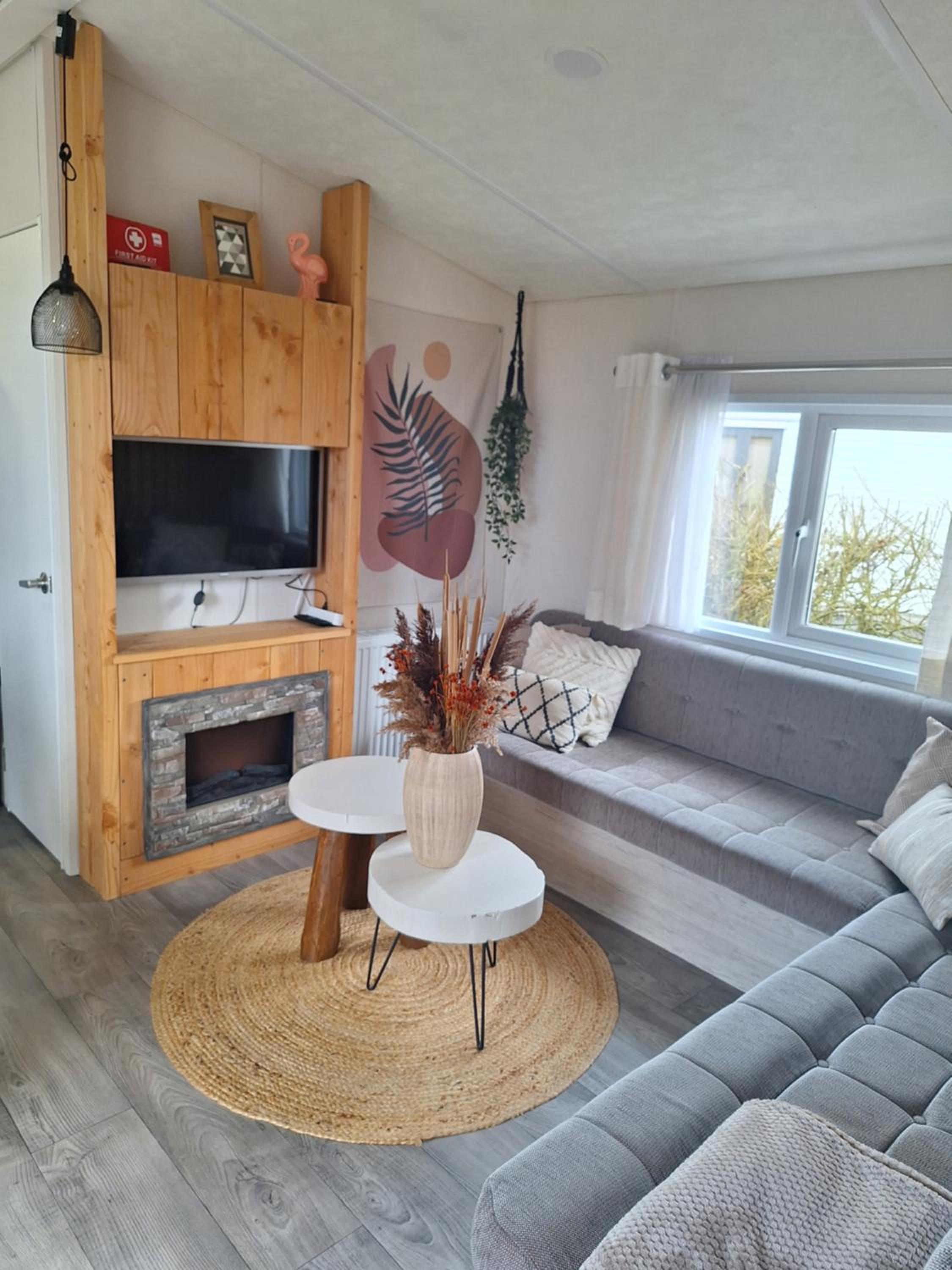 EnJoy Meer und See Ferienhaus -In Lauwersoog- 1-6 Pers- 3 Schlafzimmer view 2