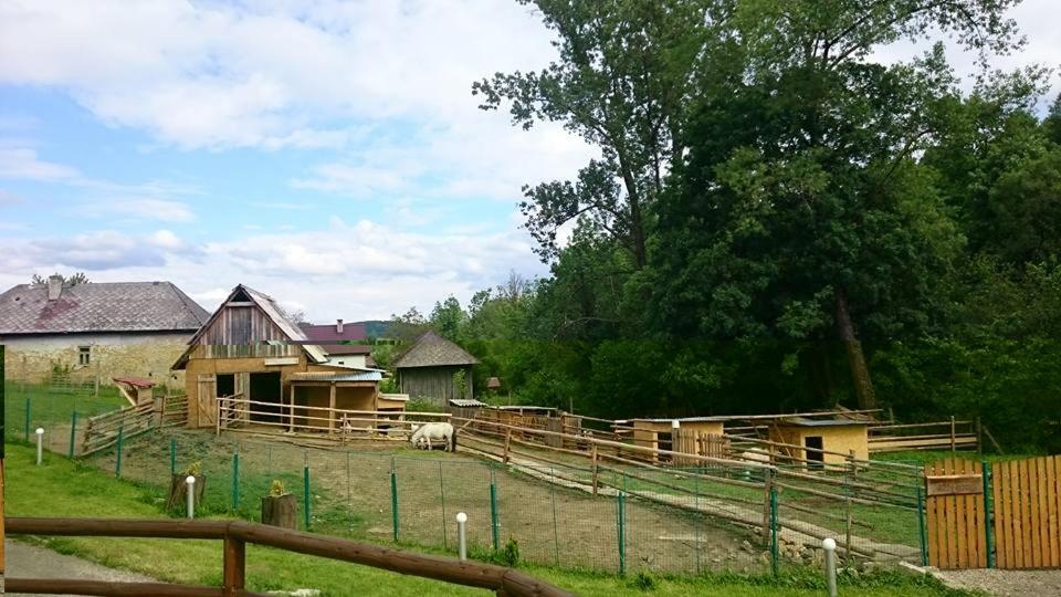 Turistická ubytovňa Jurčišin
