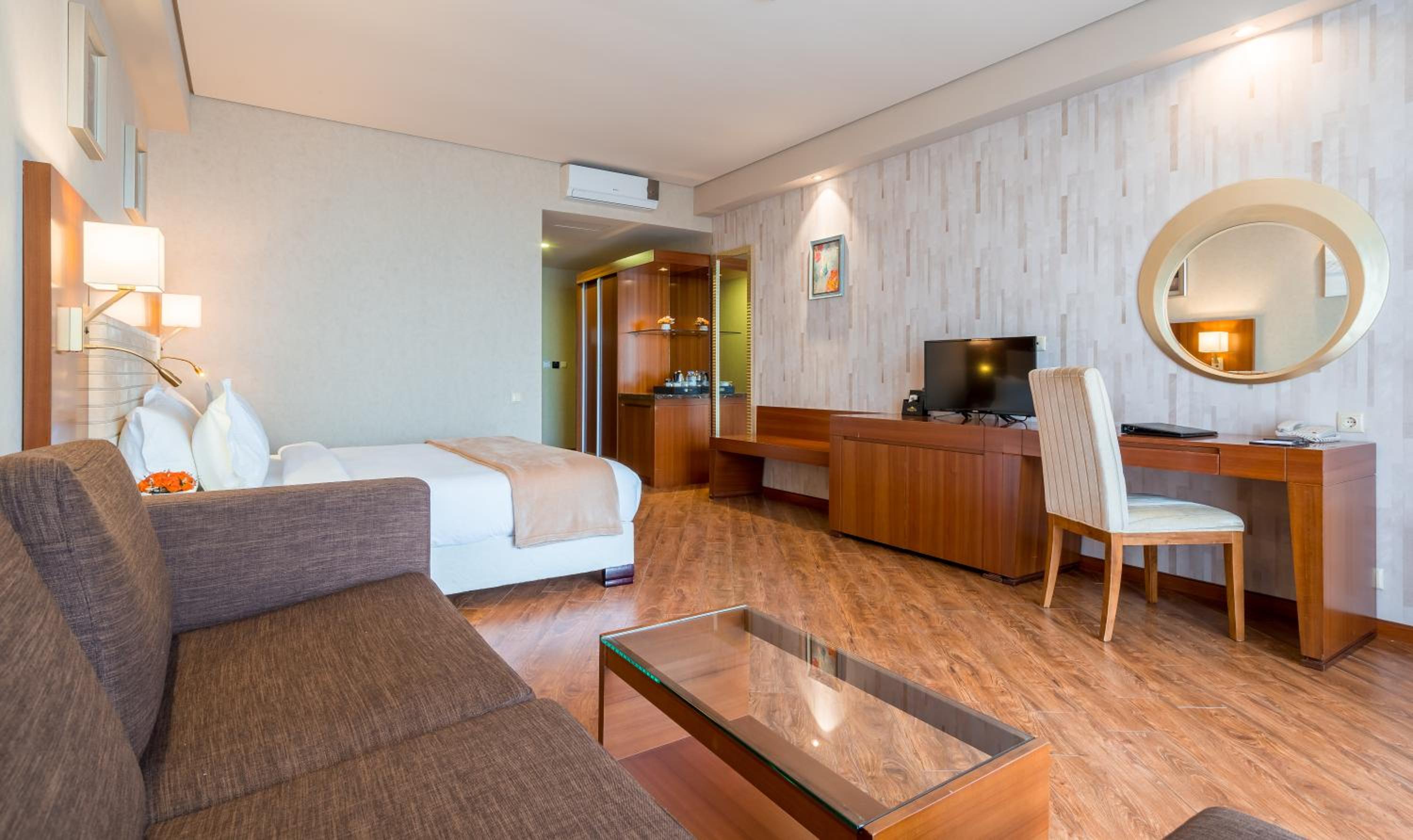 Dreamland Oasis Hotel Chakvi