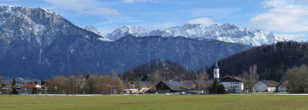 Ferienwohnung 28 im Bergschlössl , an der Grenze zu Tirol