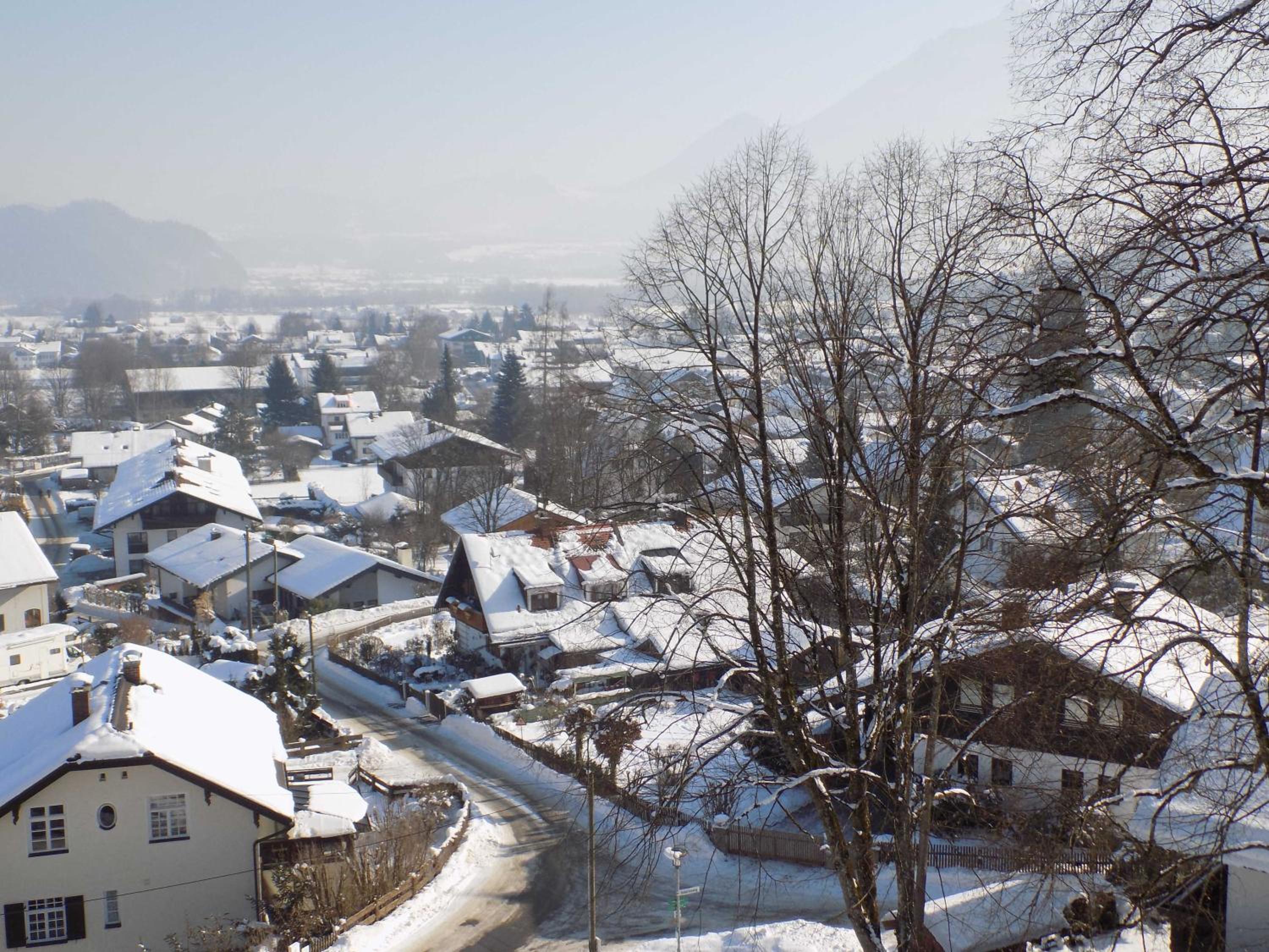 Ferienwohnung 28 im Bergschlössl , an der Grenze zu Tirol