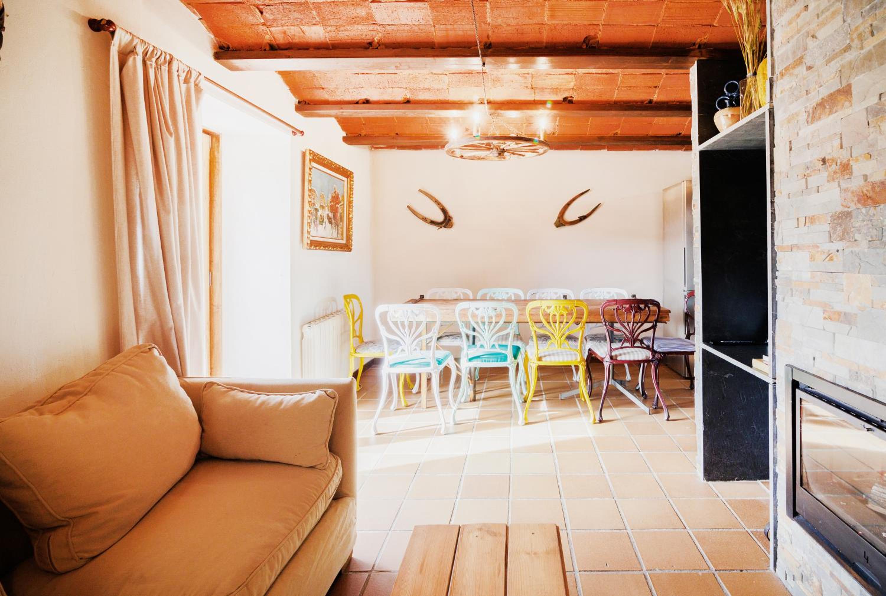 Masia d'en cot view 4