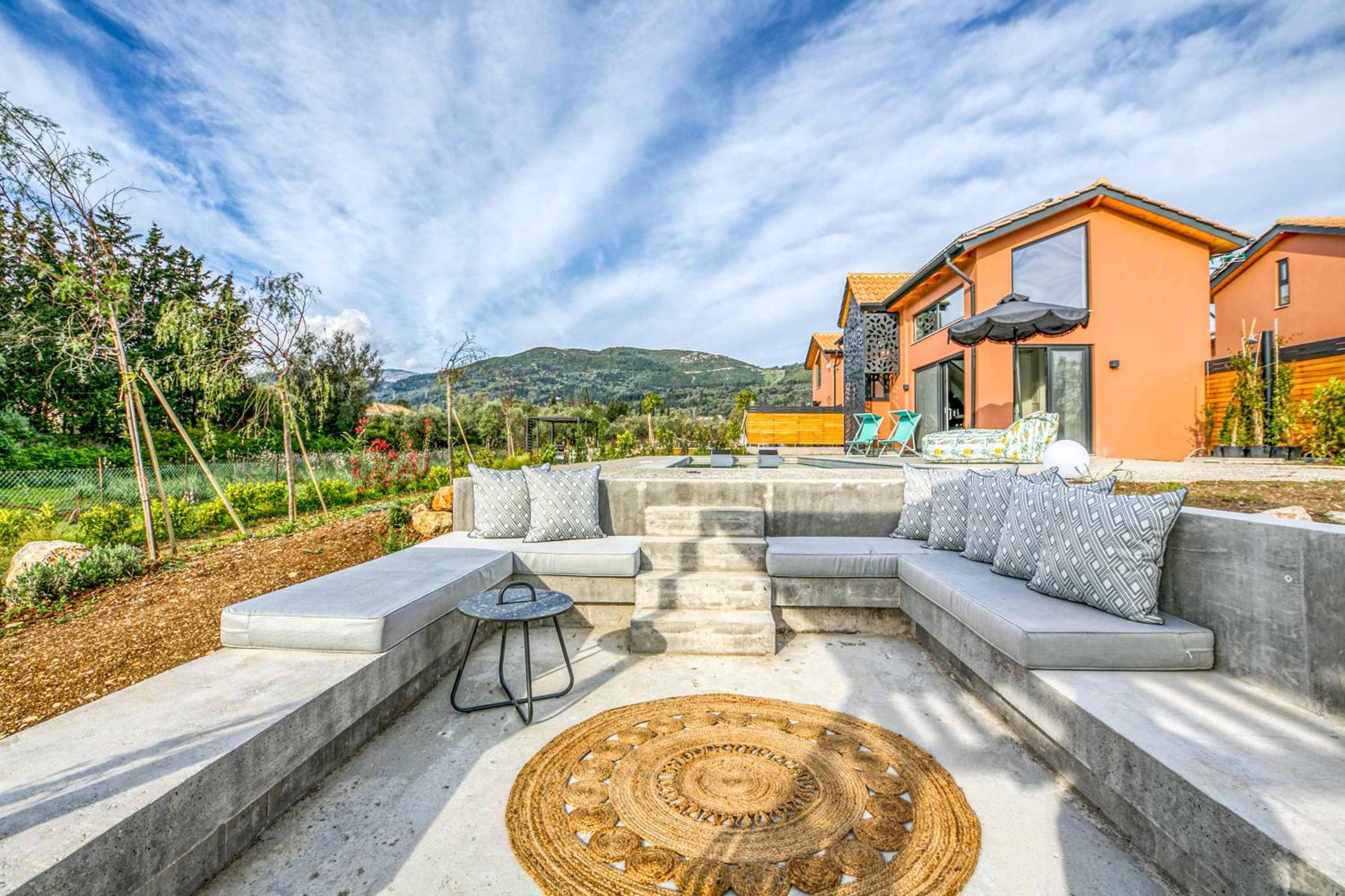Villa Earth view 4