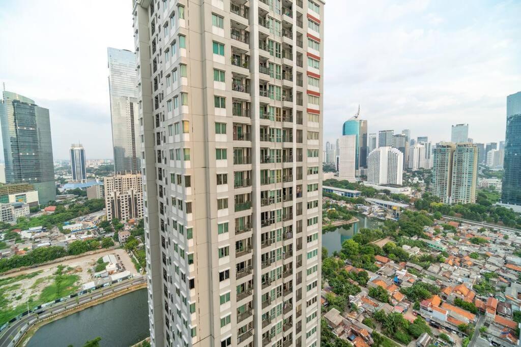 1-bedroom high floor at central Jakarta, SCBD