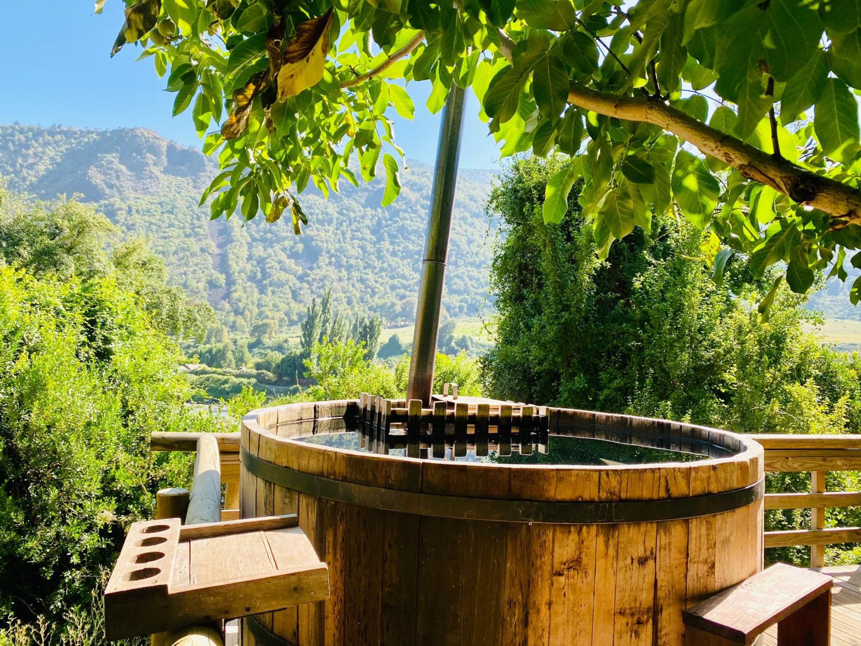 Parque Guaiquivilo, Cabañas de montaña con tinaja privada