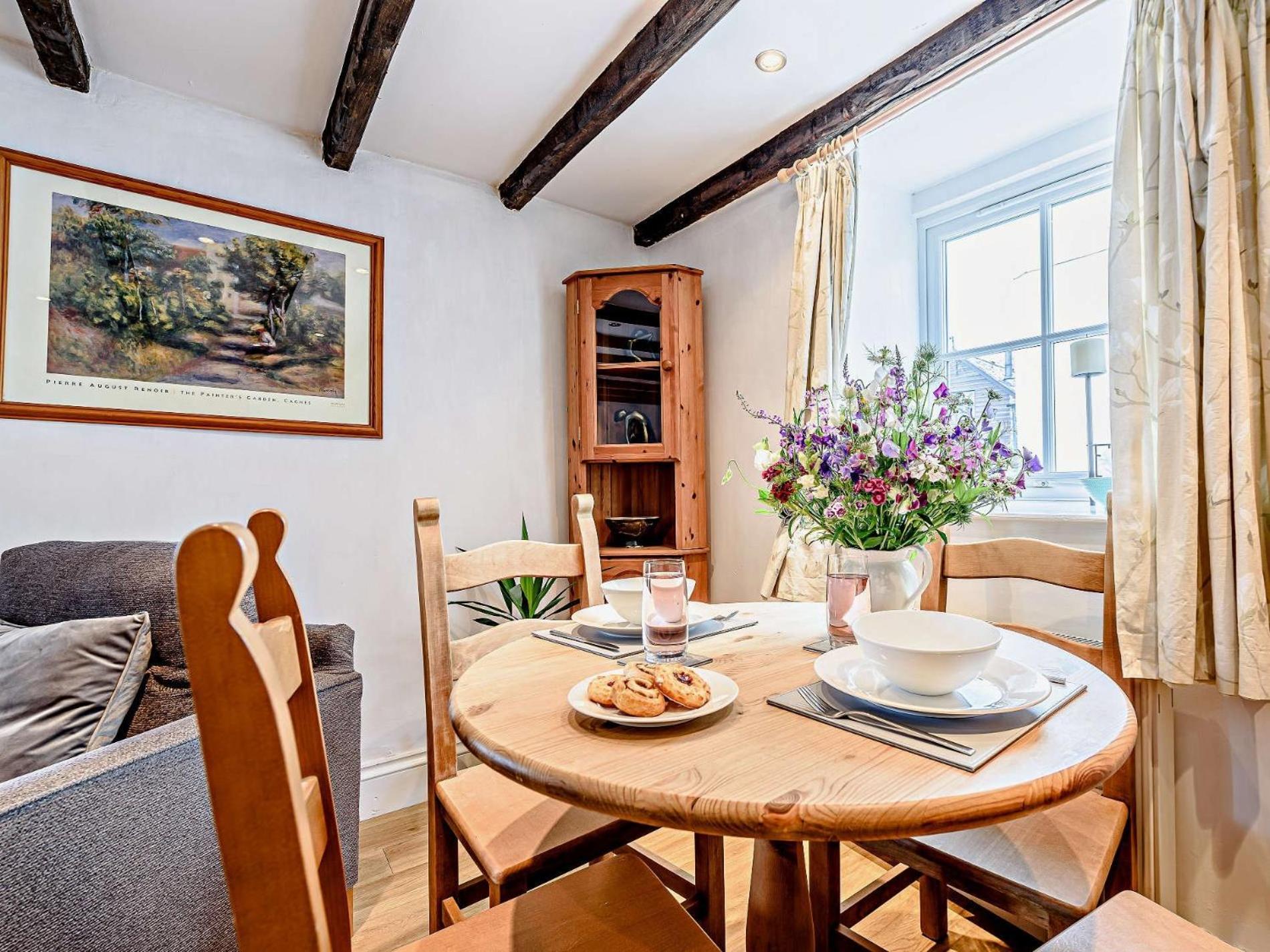 1 Bed in Torrington oc-annas view 5