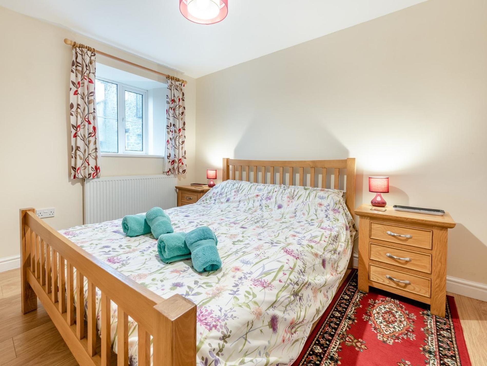 2 Bed in Barnstaple oc-moosc