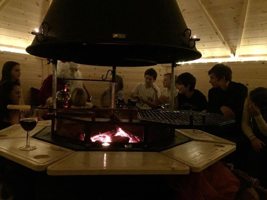 Photo 11