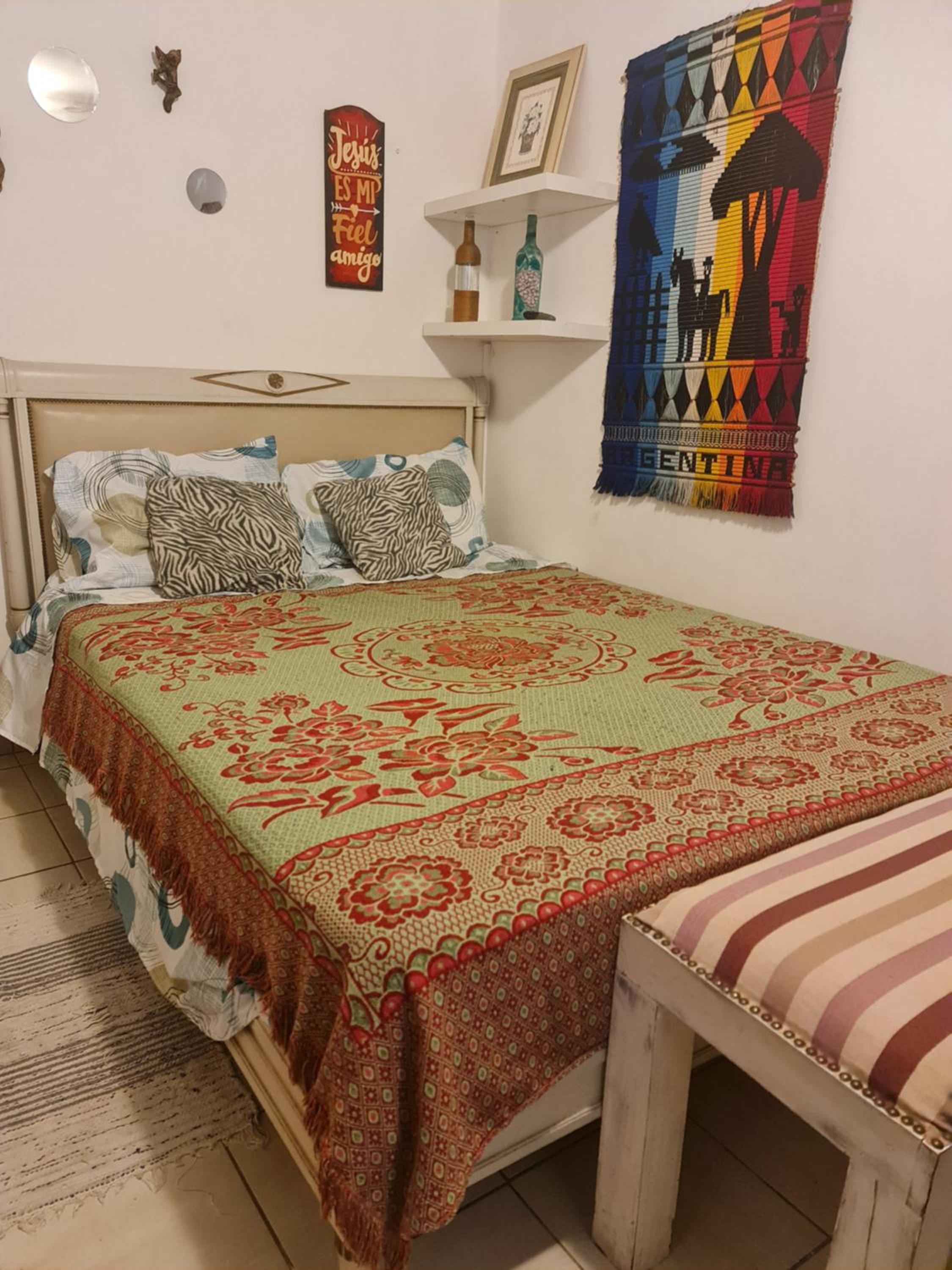 Oasis Buenos Aires cama matrimonial
