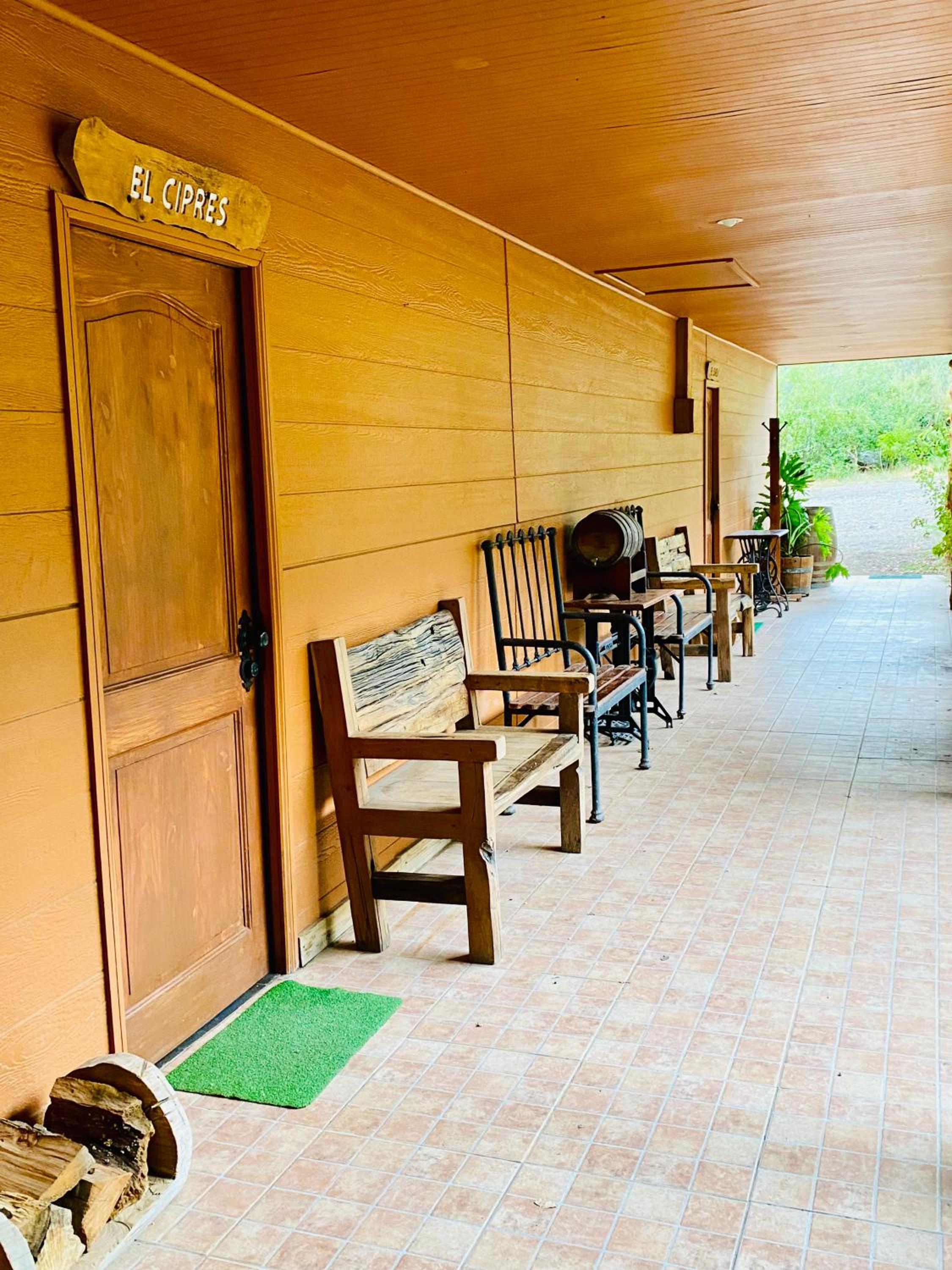 Parque Guaiquivilo, Cabañas de montaña con tinaja privada