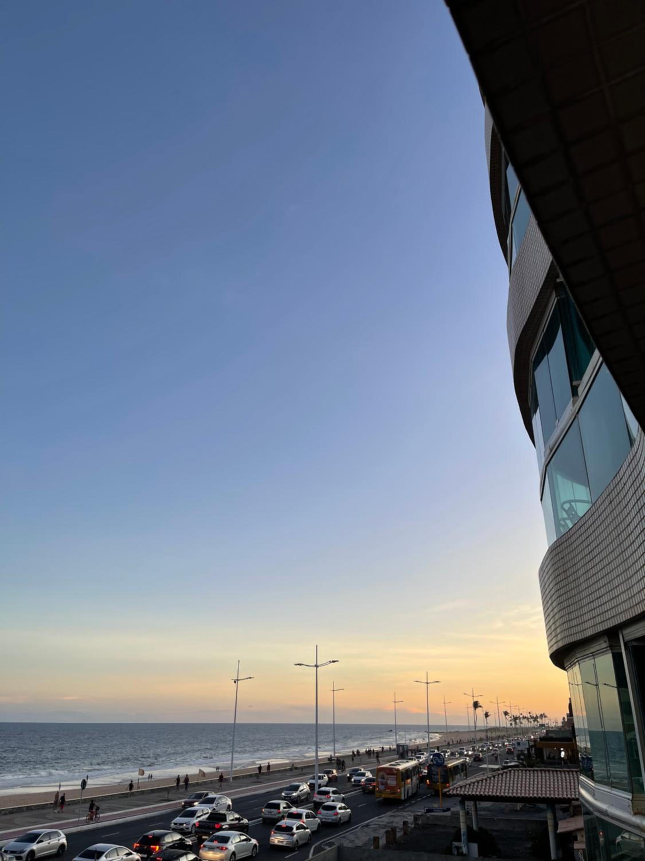 Novo quarto e sala - J. Armação - Vista Mar!