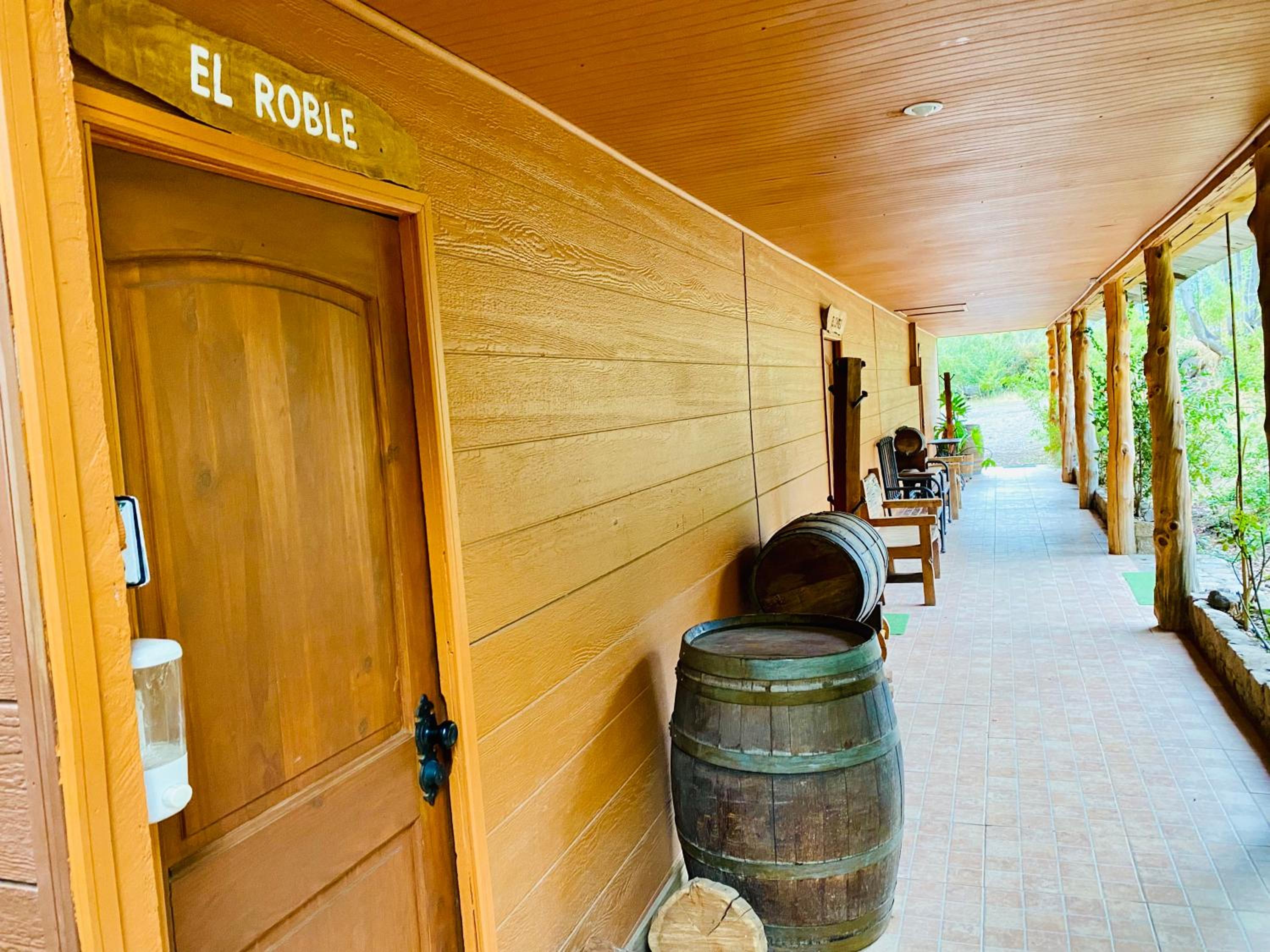 Parque Guaiquivilo, Cabañas de montaña con tinaja privada
