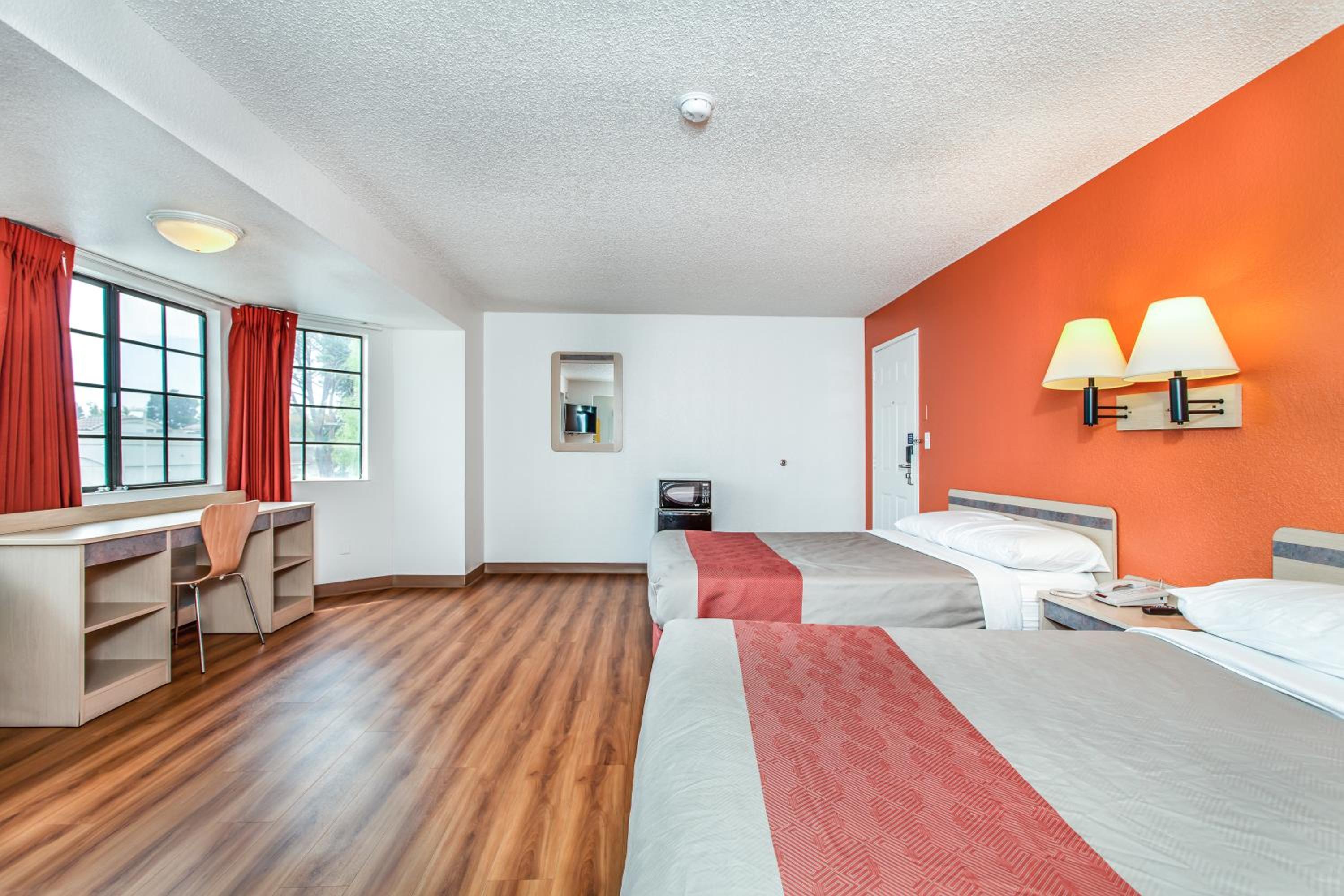 Fairfield Vacations - Motel 6-Fairfield, CA - North - Property Image 21