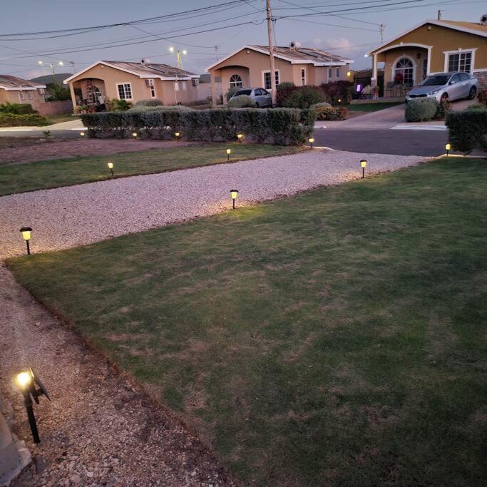 Gated Cozy Urban Luxe Retreat view 3