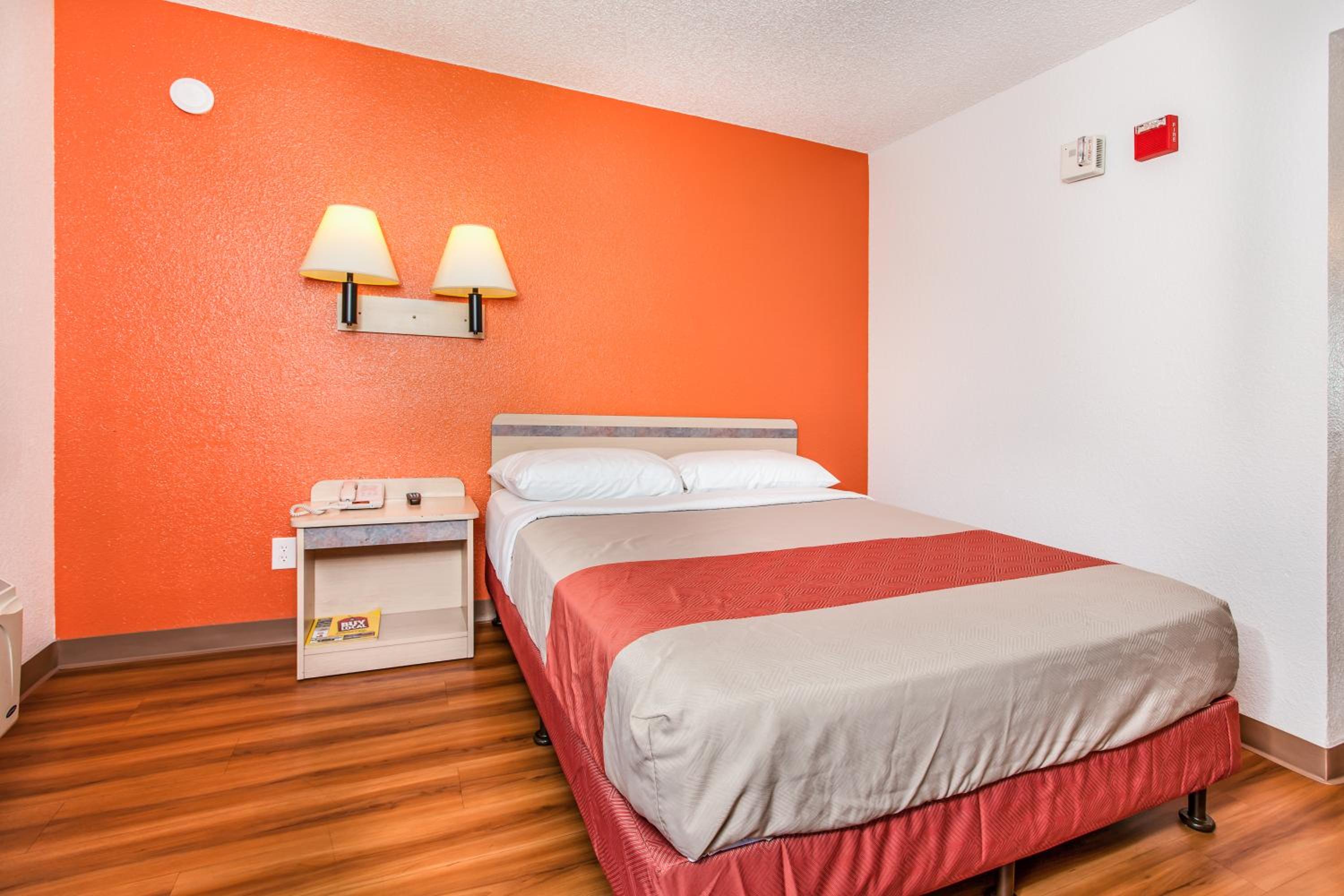 Fairfield Vacations - Motel 6-Fairfield, CA - North - Property Image 6
