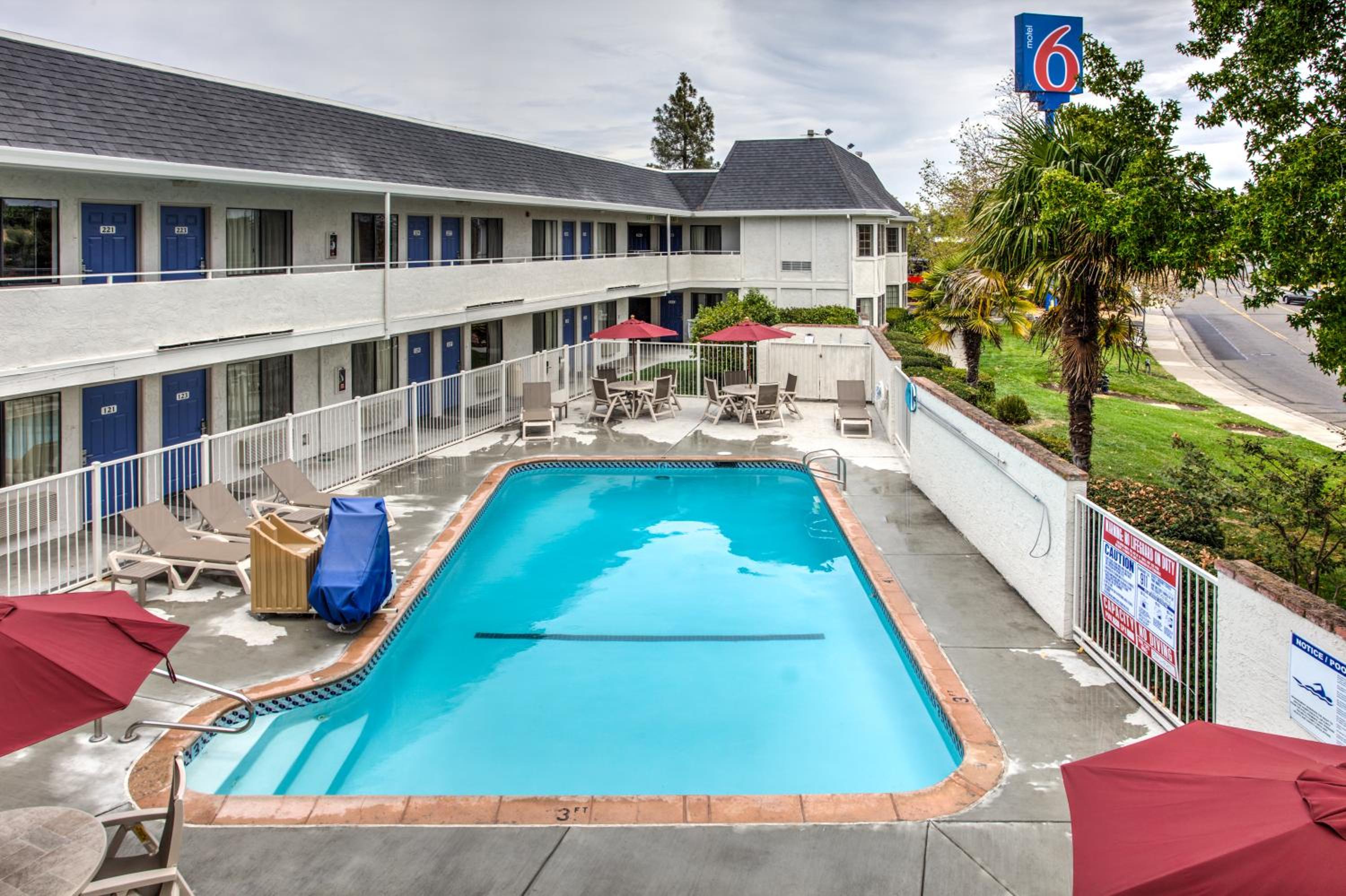 Fairfield Vacations - Motel 6-Fairfield, CA - North - Property Image 33