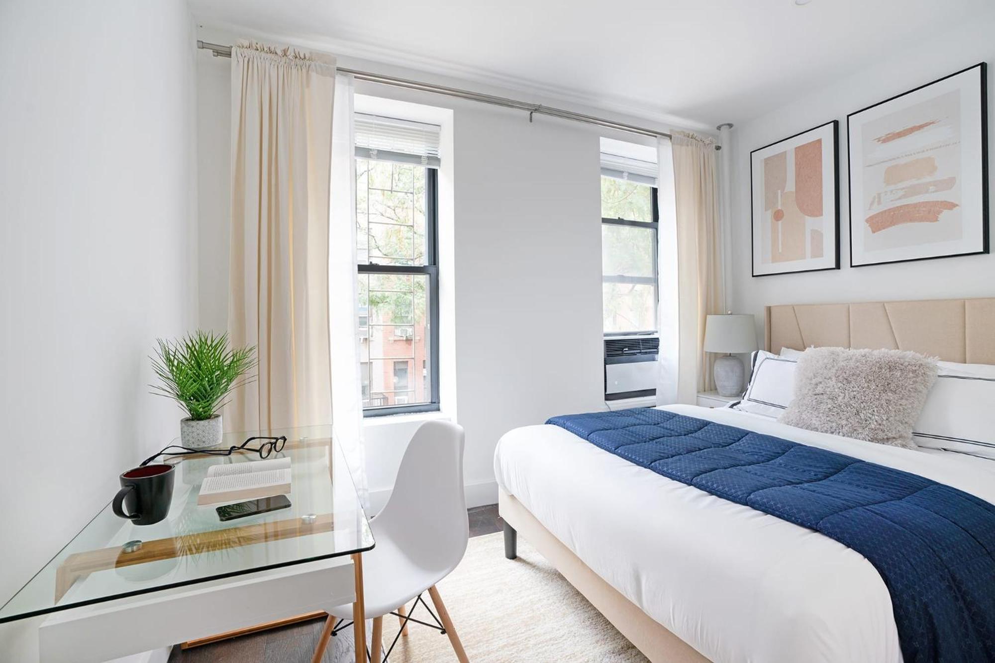 444-4F Newly renovated 1BR in Midtown West