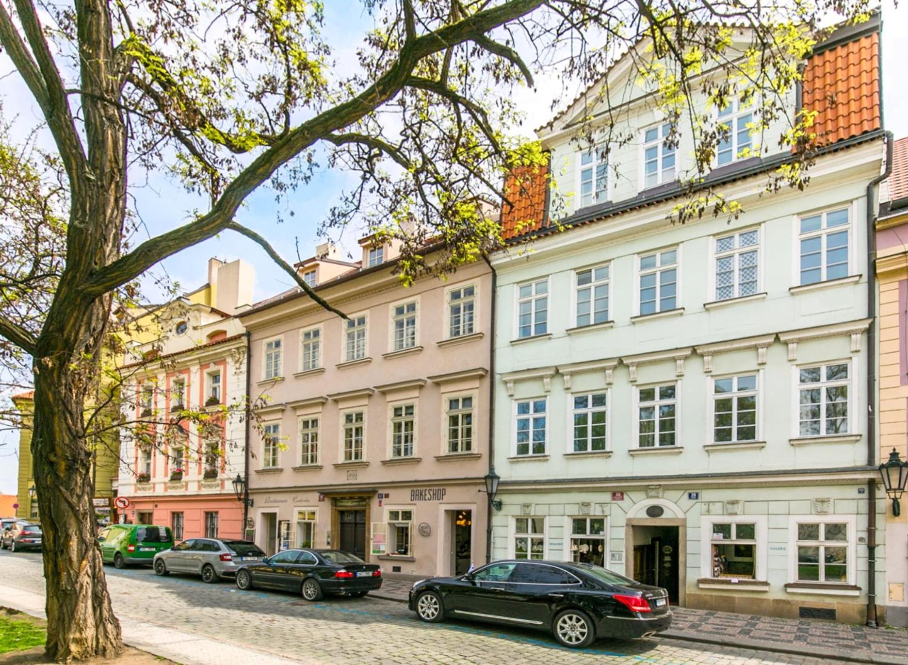 Residence Charles Bridge