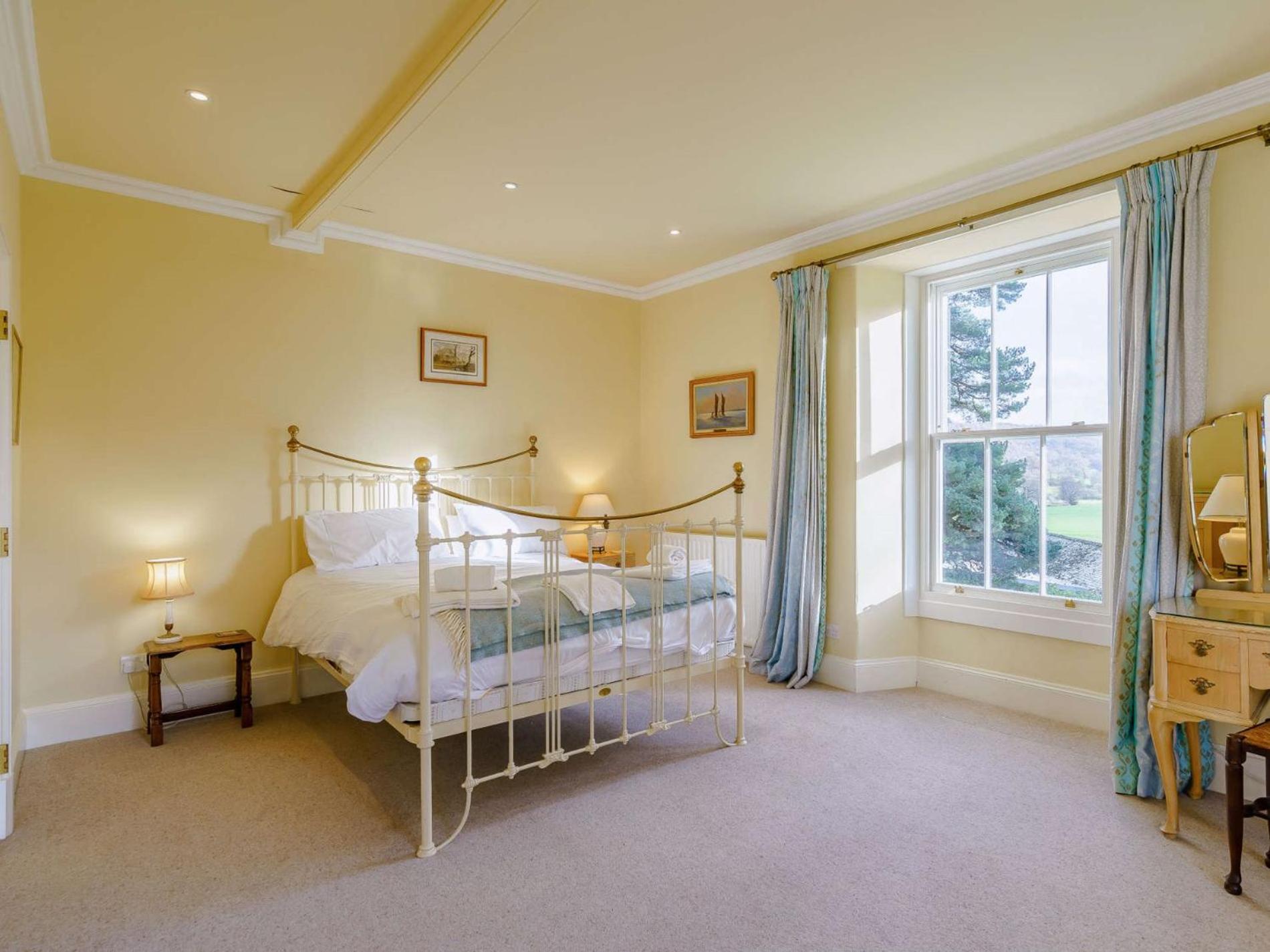 4 Bed in Hawkshead oc-llh03 view 2