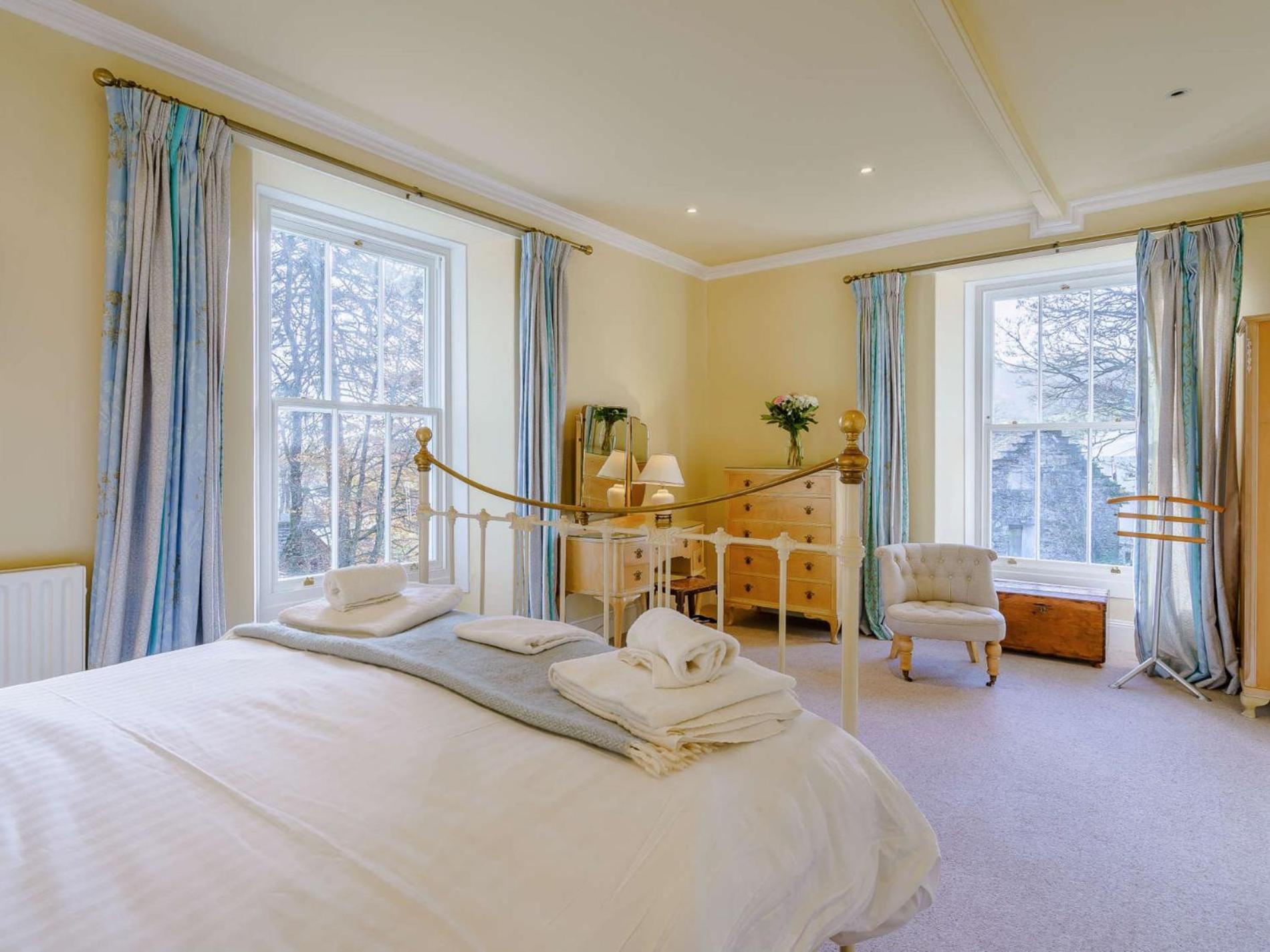 4 Bed in Hawkshead oc-llh03 view 3