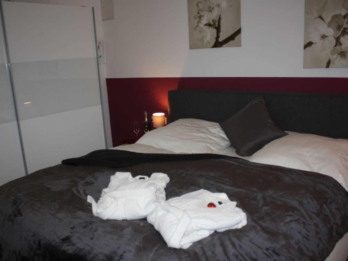 4 Sterne Ferienwohnung Schlossblick Sauna Pool Whirlpool pri