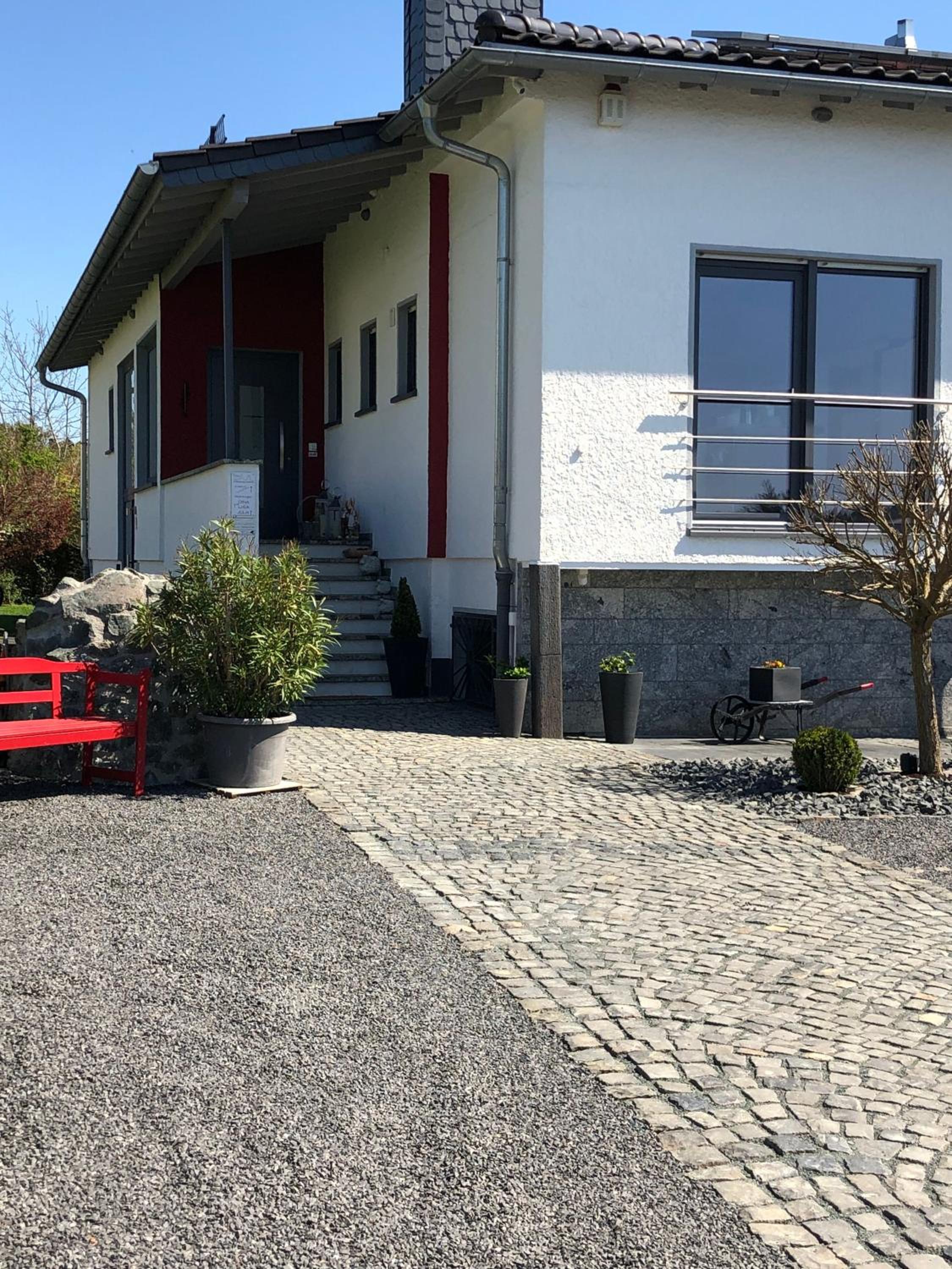 Hotel 4 Sterne Ferienwohnung Schlossblick Sauna Pool Whirlpool pri - Image 1