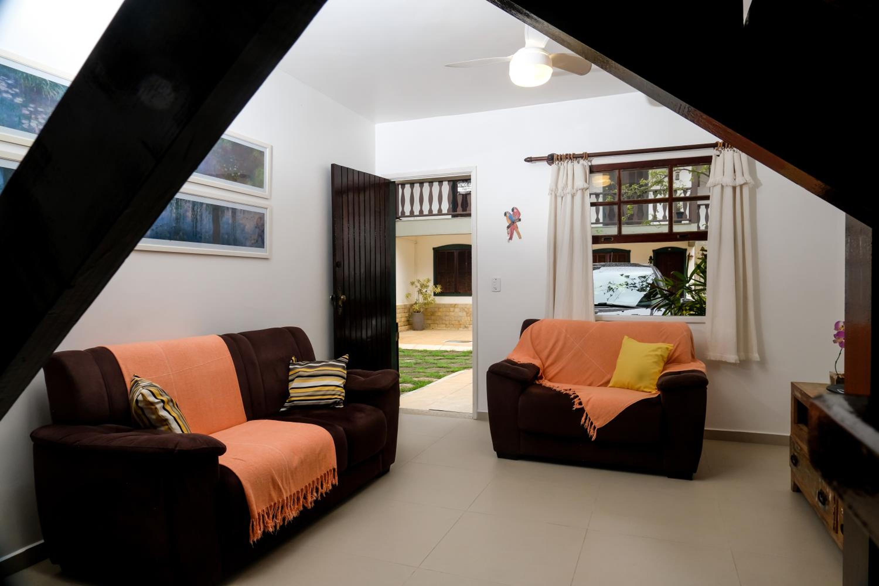 Casa Triplex no Peró