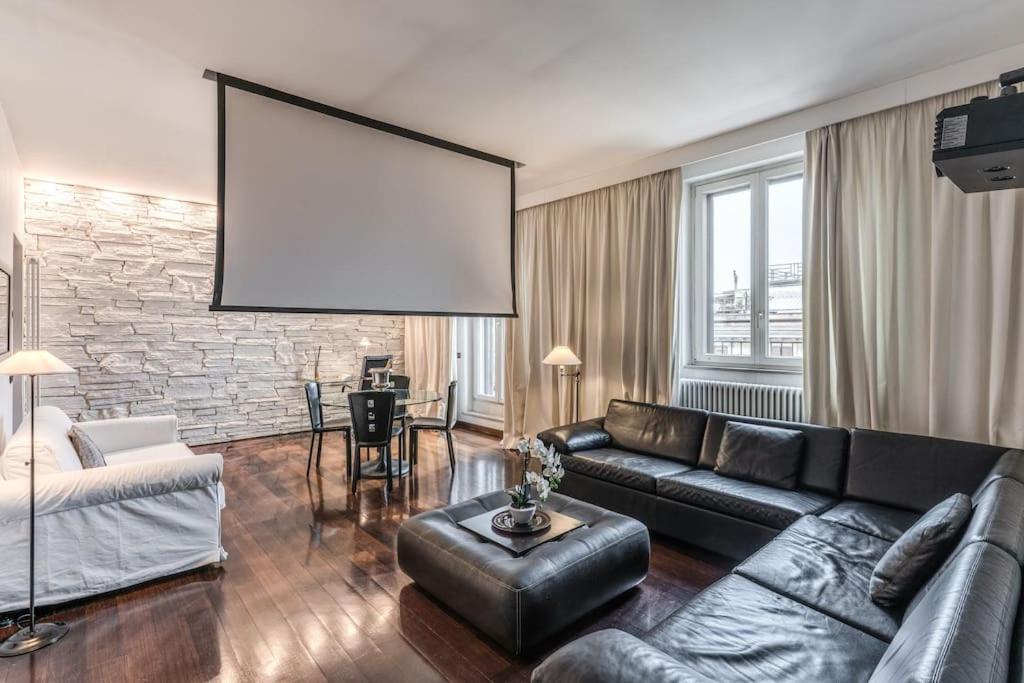 Cola Di Rienzo luxury house