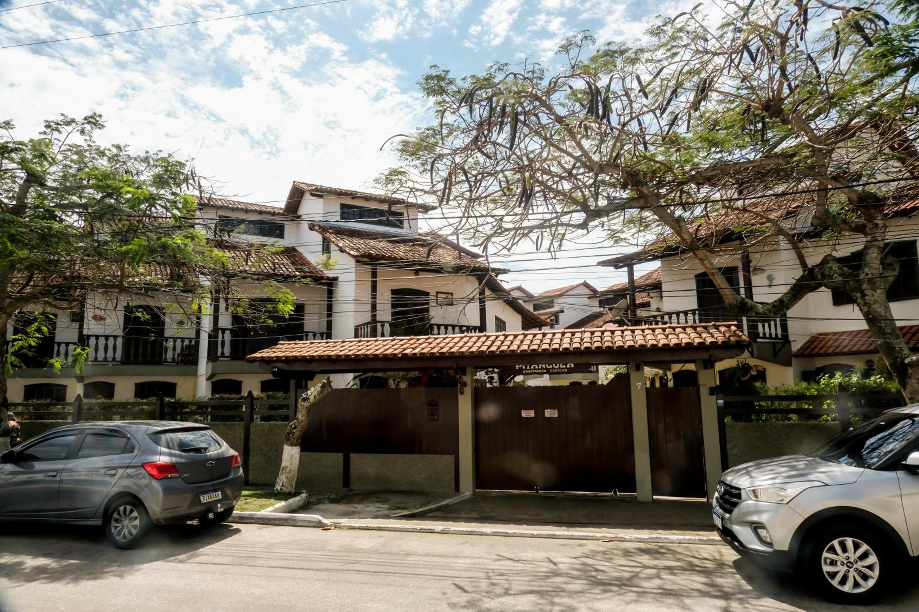Casa Triplex no Peró