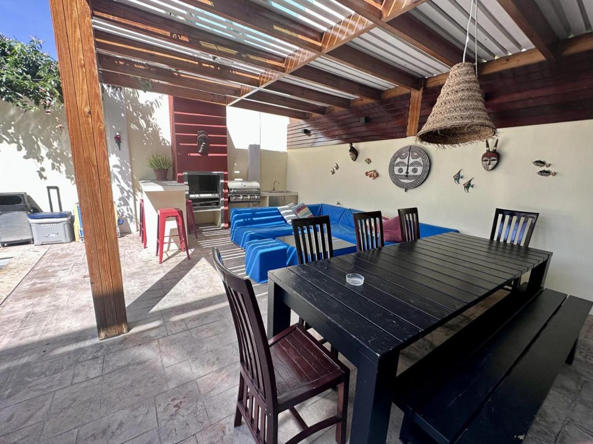 Villa and Pool walk to Palm Beach ideal for GROUPS