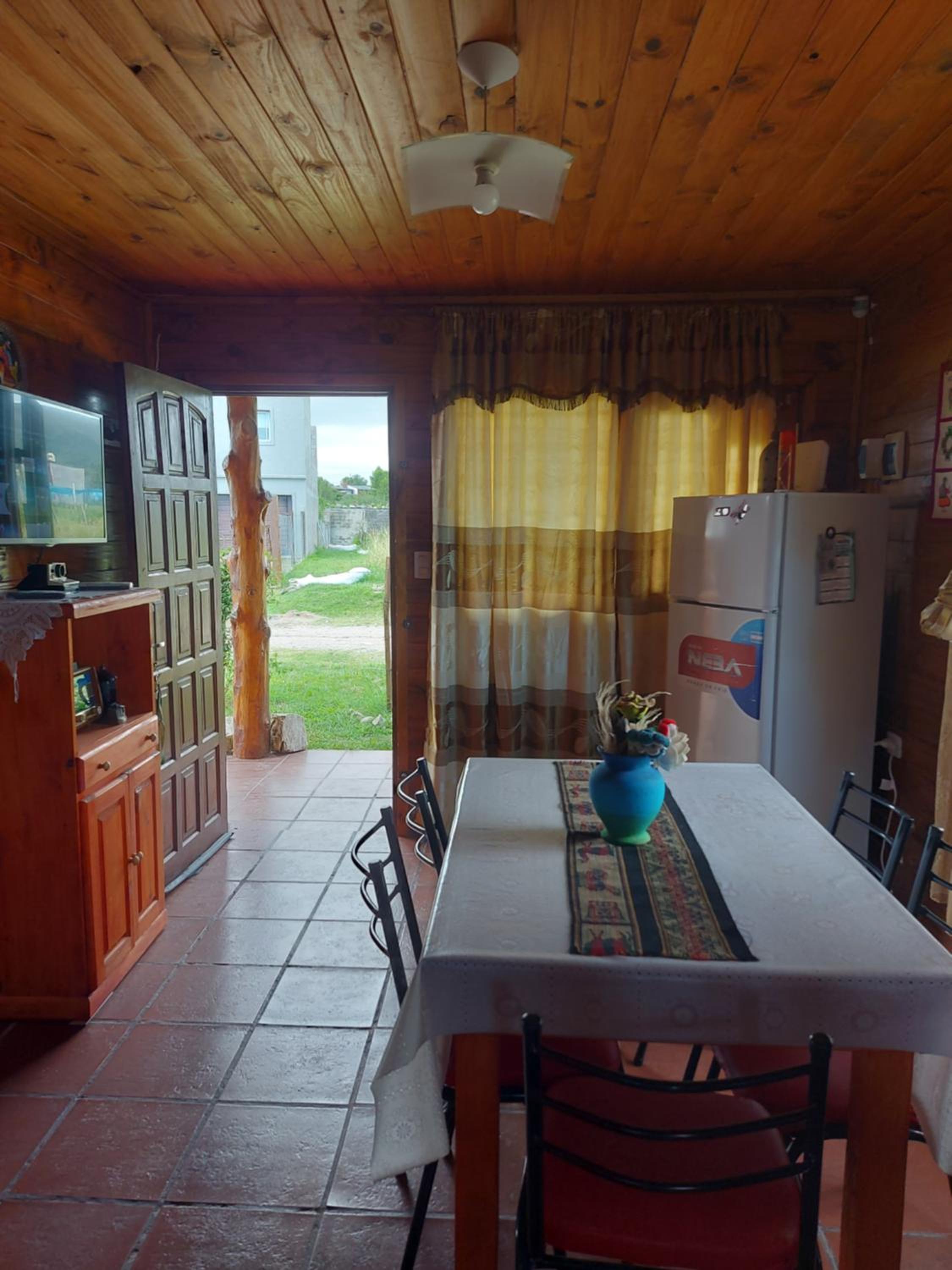 CABAÑA AKAPANA