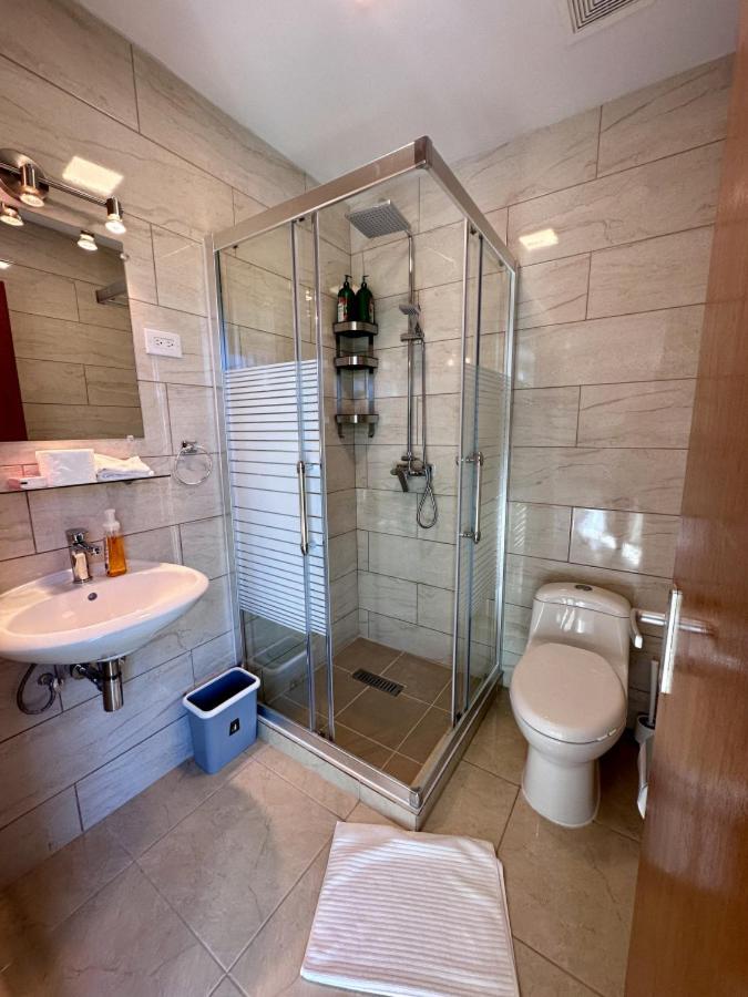 Villa and Pool walk to Palm Beach ideal for GROUPS