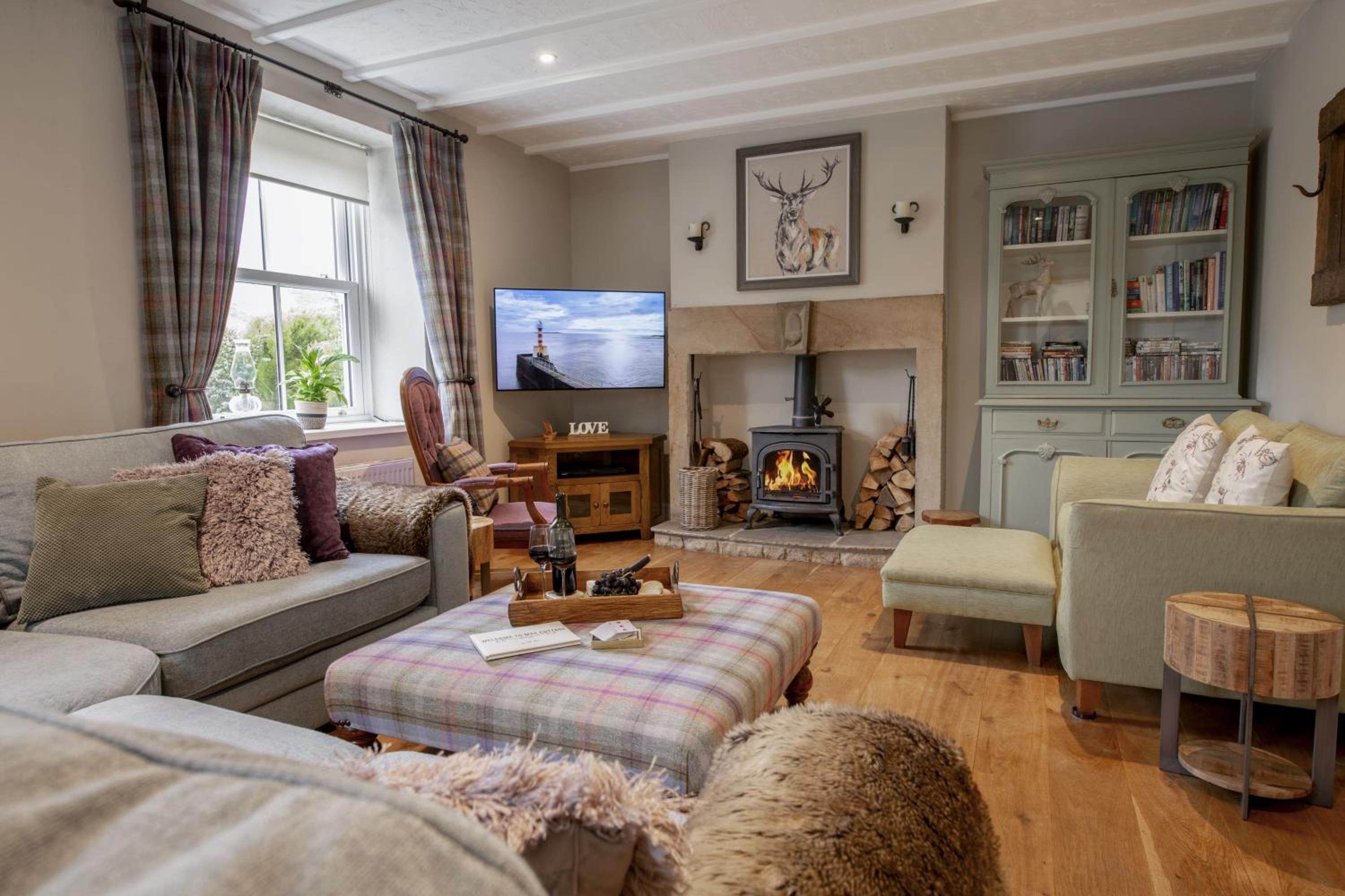 Mae Cottage view 2